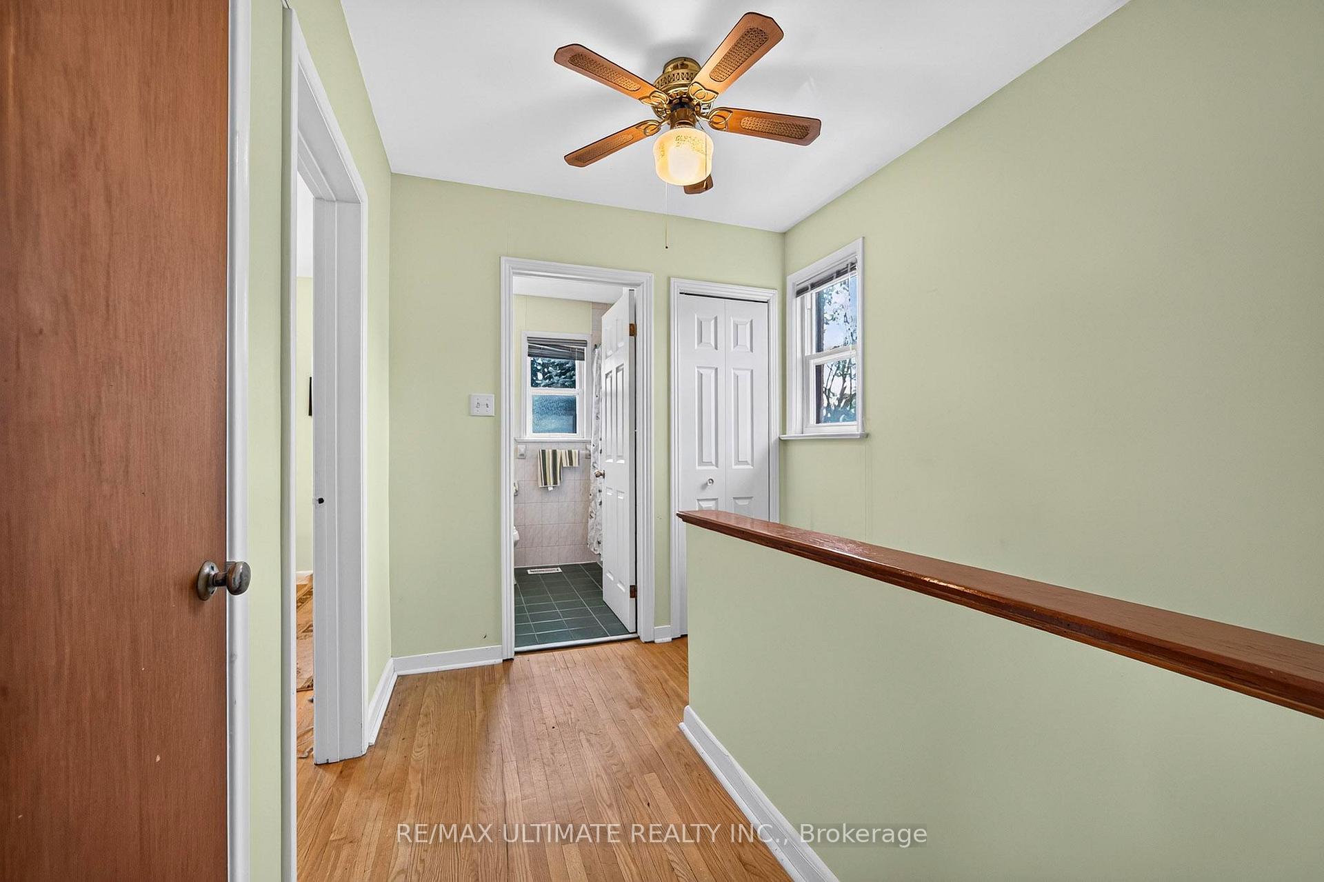 Photo 8 of 239 Eileen Avenue, Toronto, Rockcliffe-Smythe — HOMEH