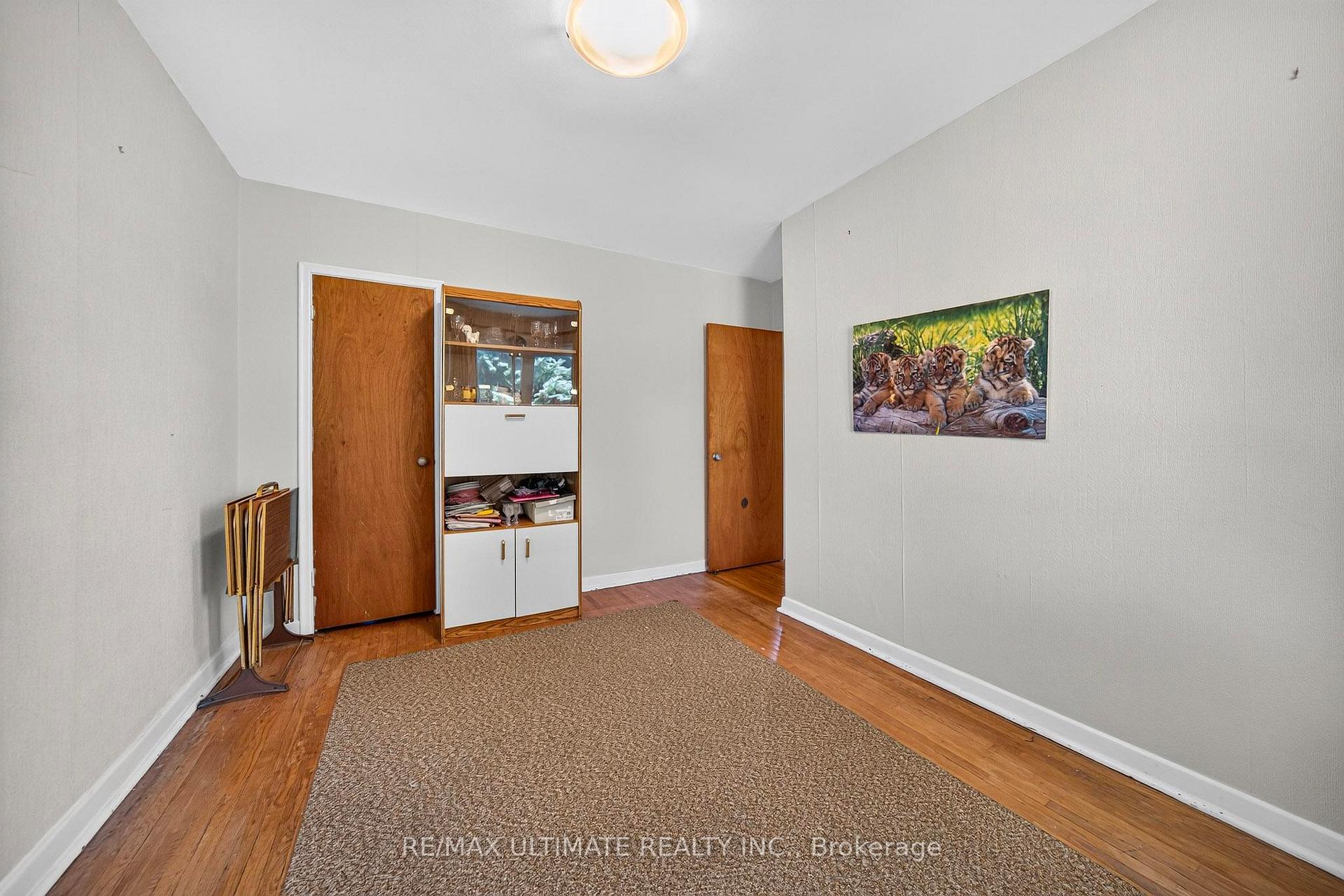 Photo 12 of 239 Eileen Avenue, Toronto, Rockcliffe-Smythe — HOMEH