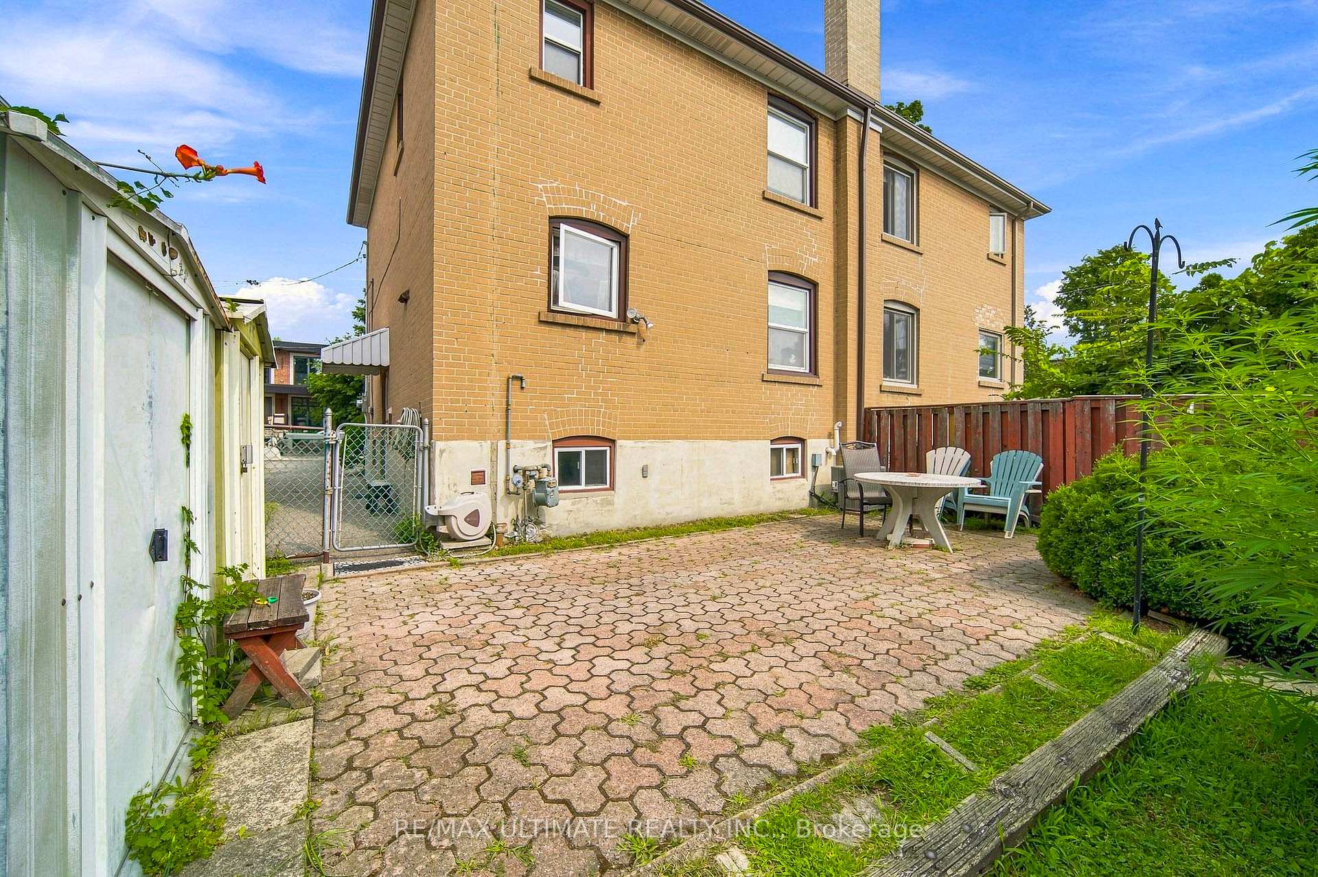 Photo 22 of 239 Eileen Avenue, Toronto, Rockcliffe-Smythe — HOMEH