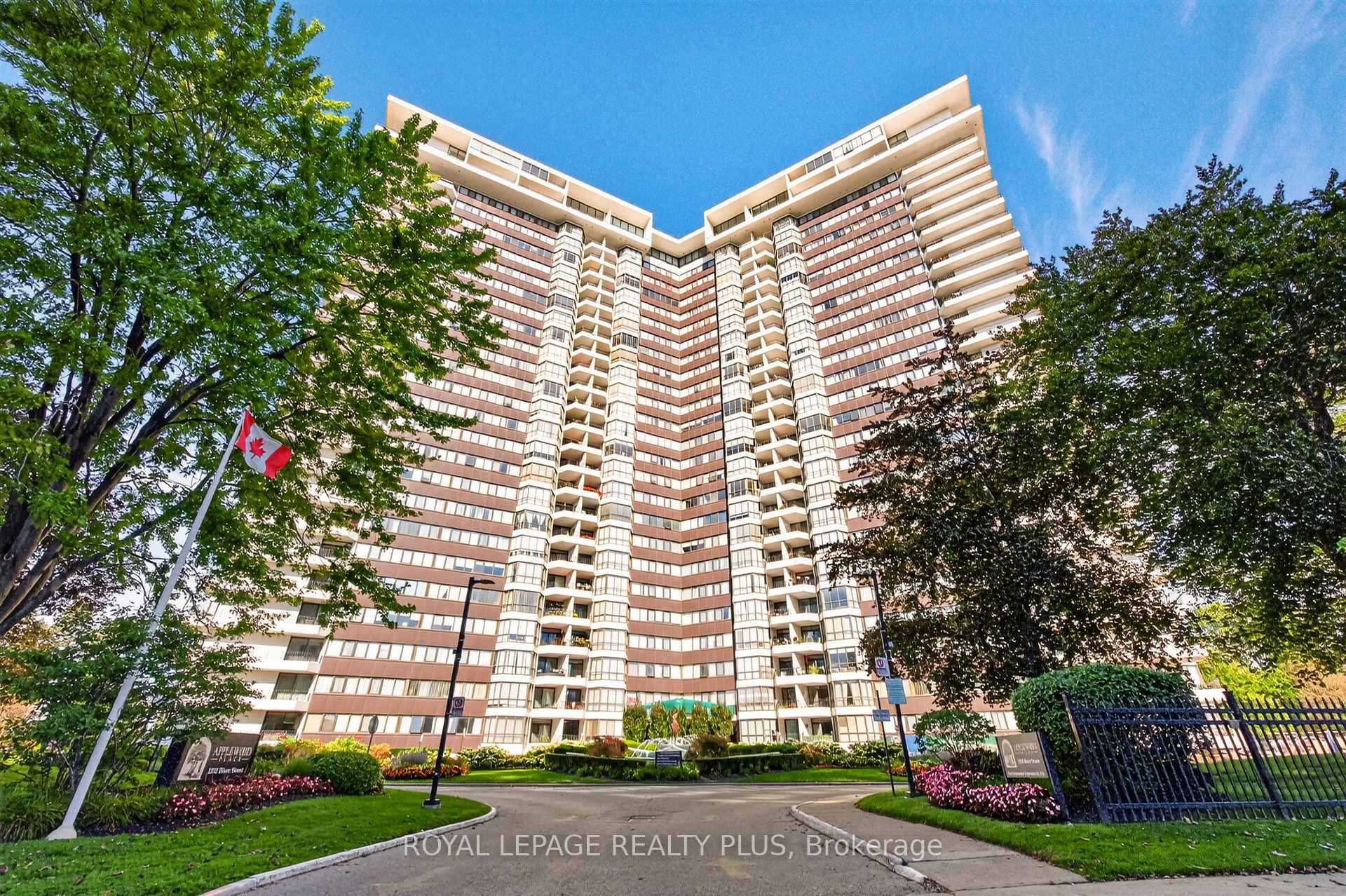 Photo of Unit 1608, 1333 Bloor Street