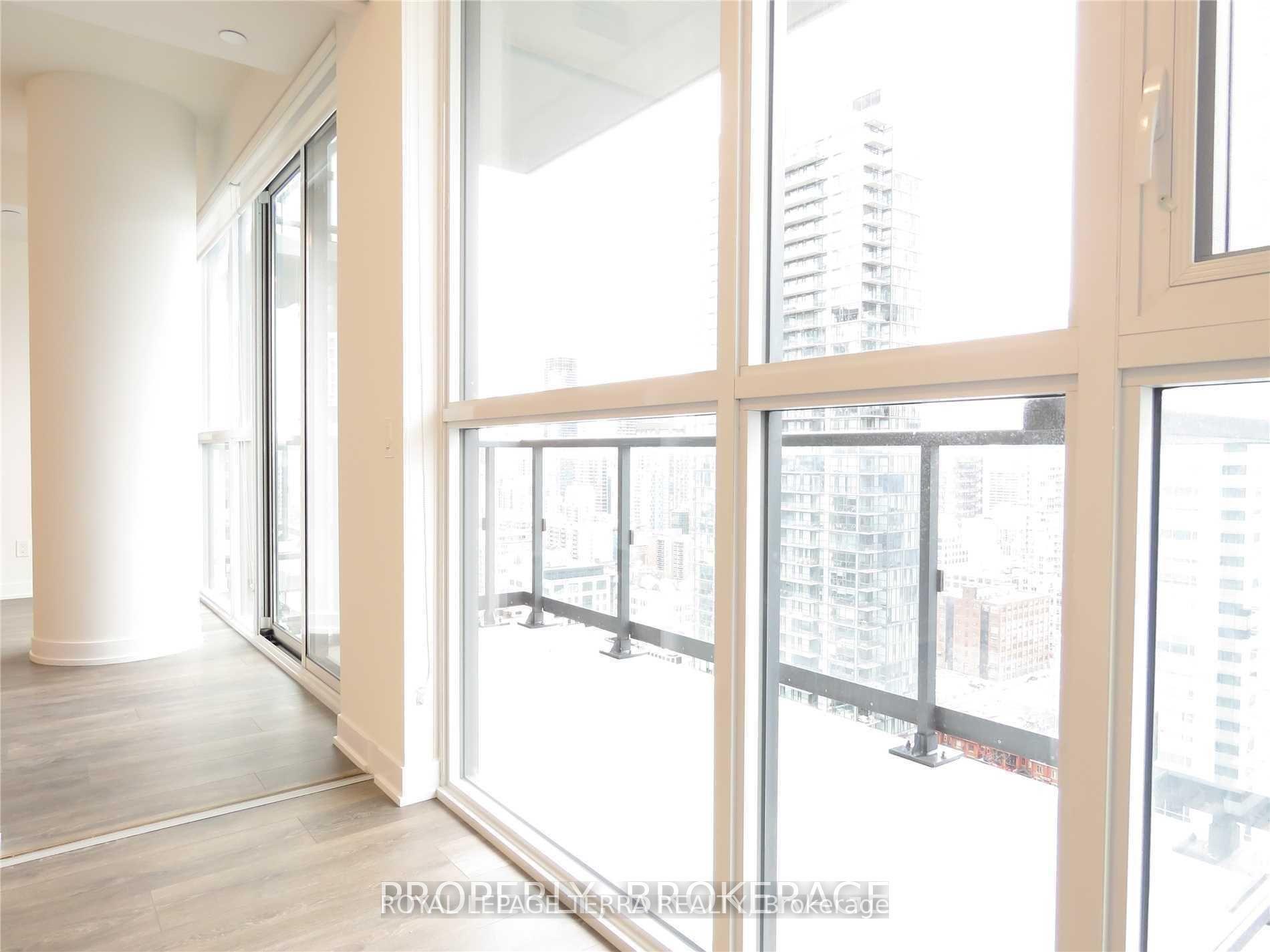 Photo 8 of Unit 4212, 87 Peter Street, Toronto, Waterfront Communities — HOMEH