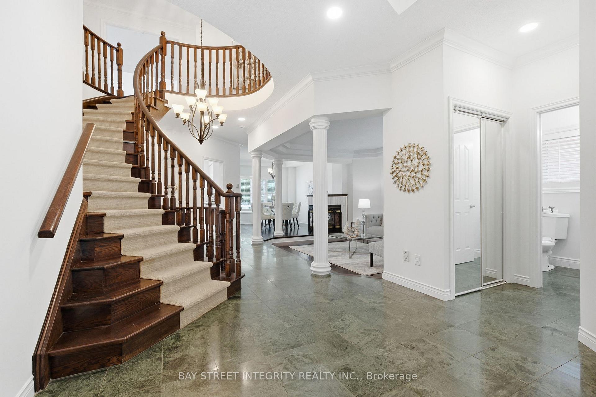 Photo 3 of 89 Promelia Court, Markham, Rouge River Estates — HOMEH