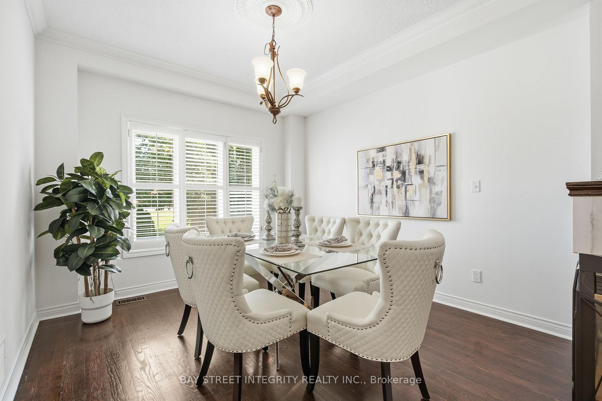 Photo 11 of 89 Promelia Court, Markham, Rouge River Estates — HOMEH