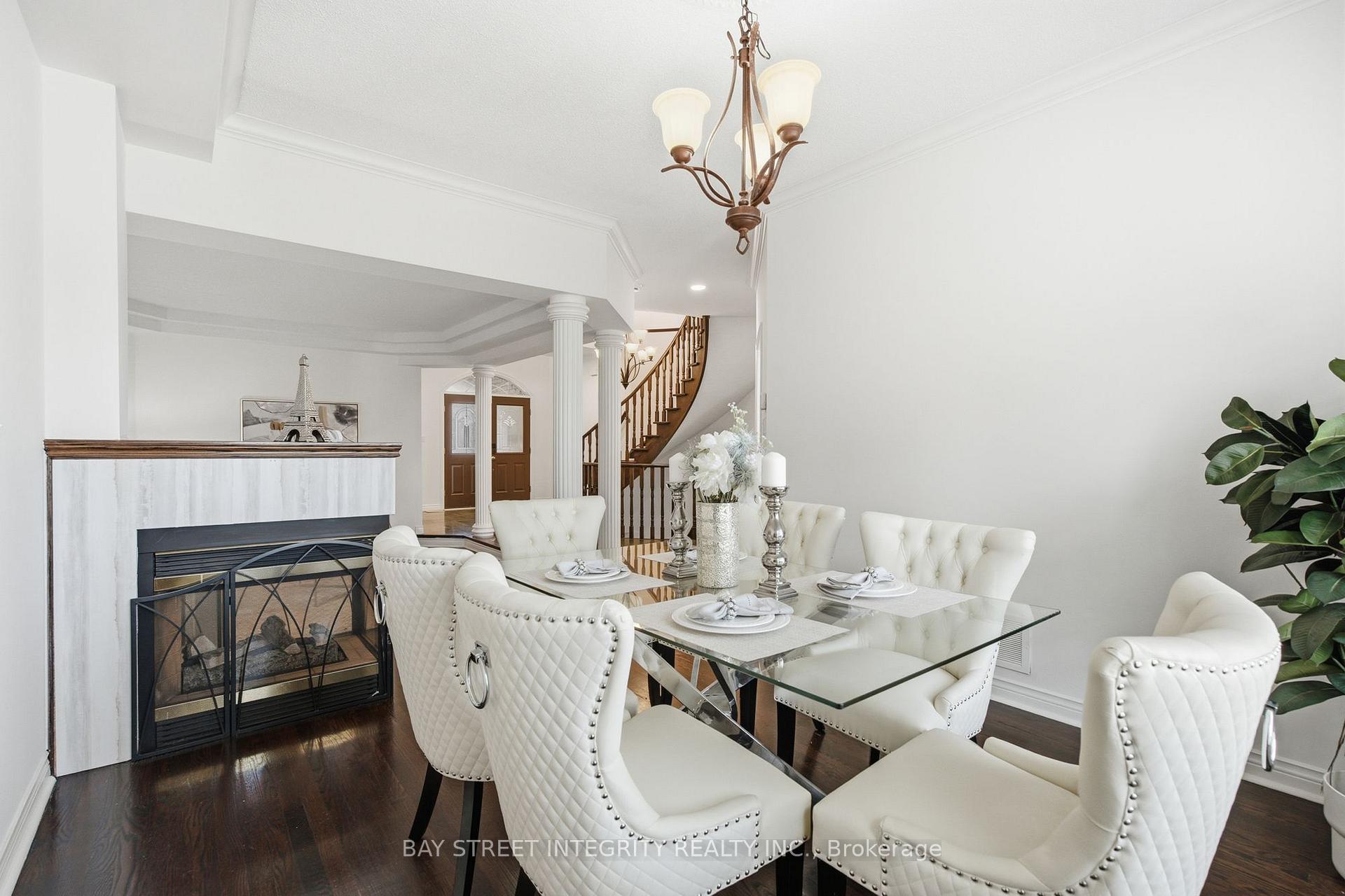 Photo 12 of 89 Promelia Court, Markham, Rouge River Estates — HOMEH