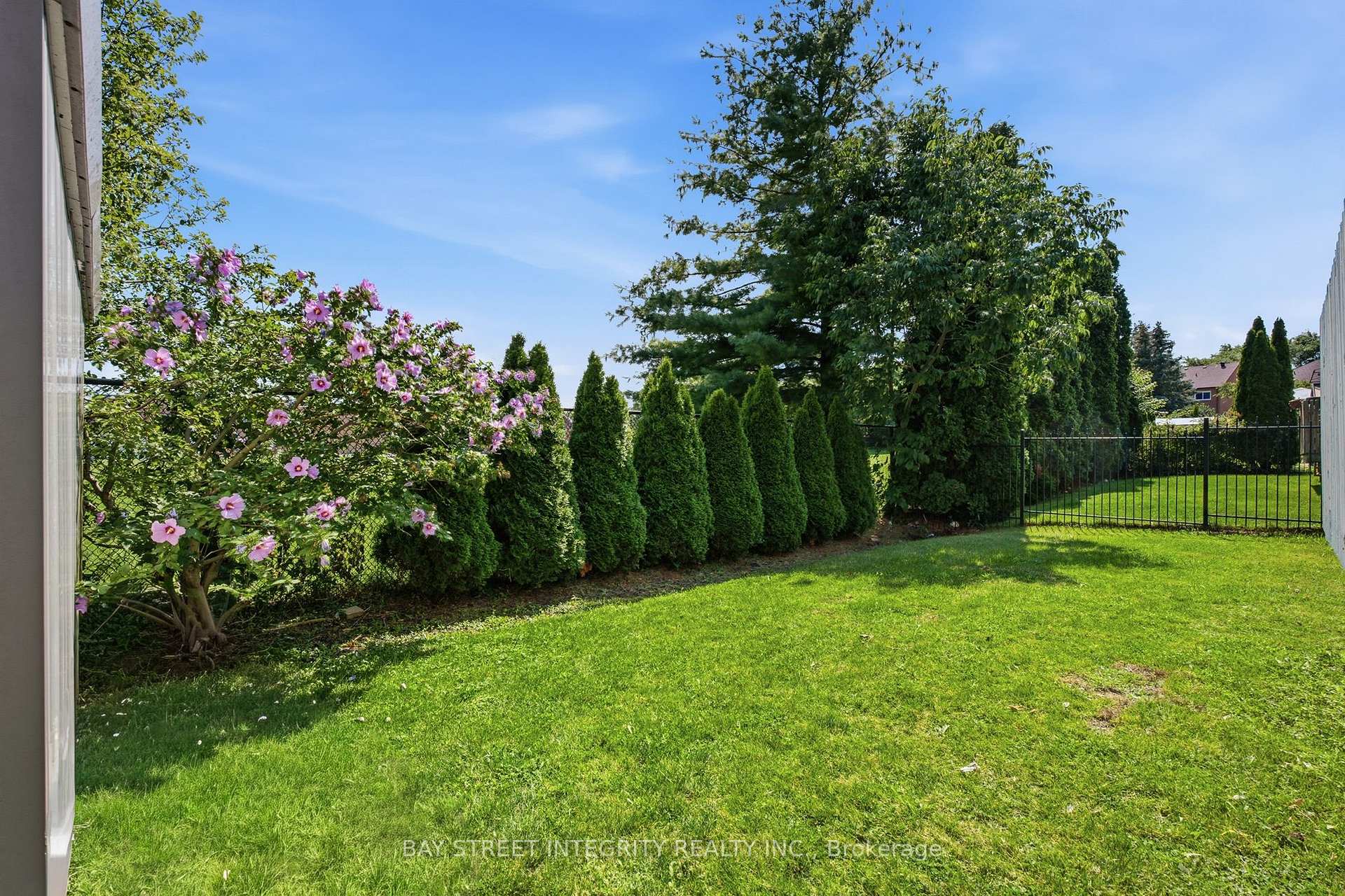 Photo 43 of 89 Promelia Court, Markham, Rouge River Estates — HOMEH