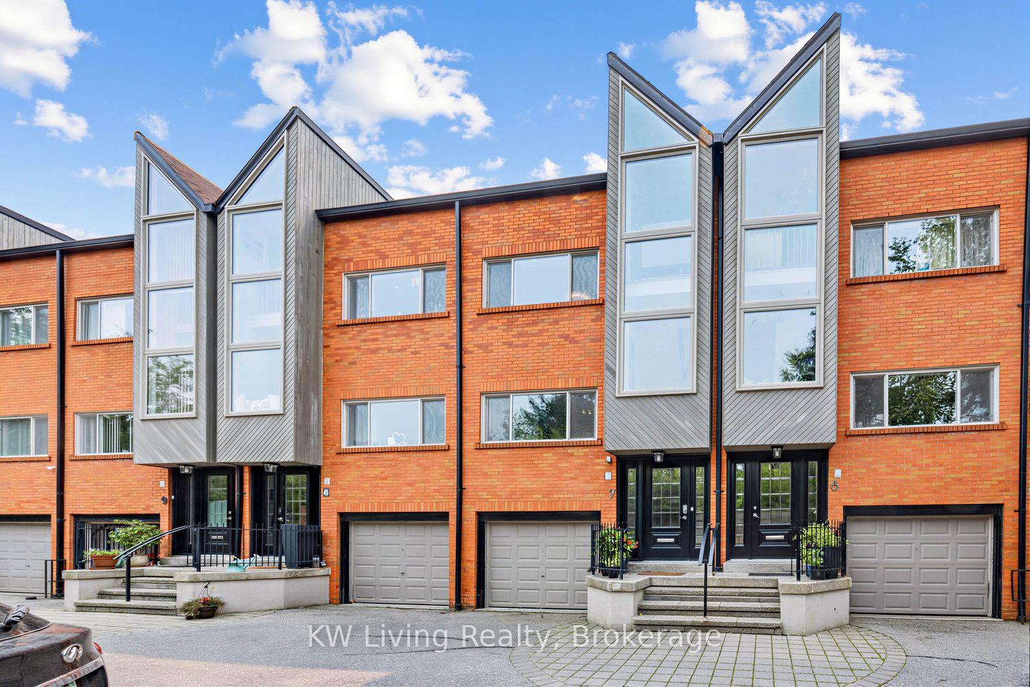 Photo of Unit TH7, 155 Woodbine Avenue