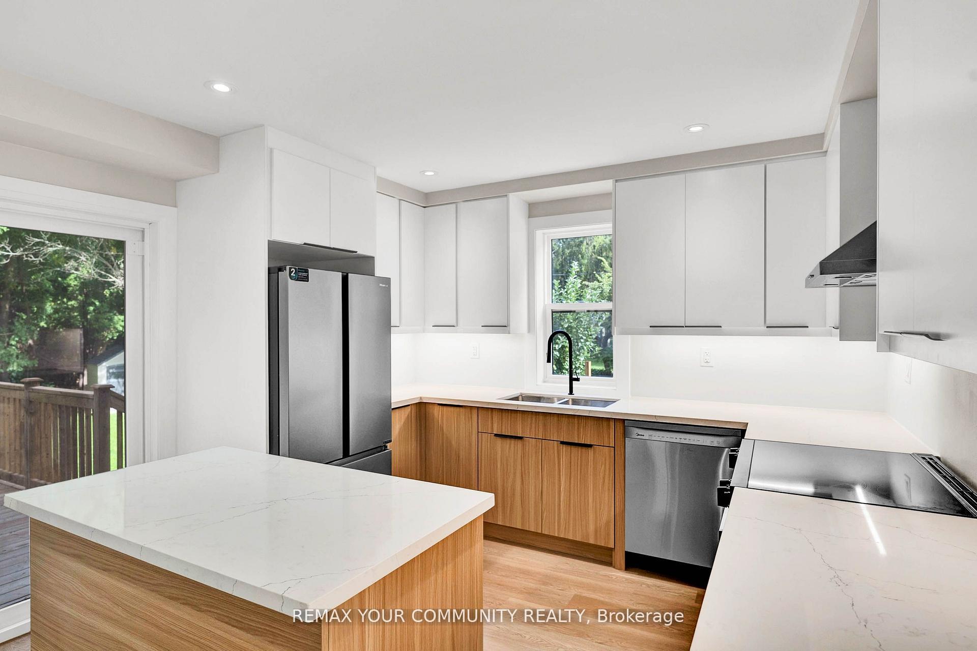 Photo 11 of 137 Clarence Street, Vaughan, West Woodbridge — HOMEH