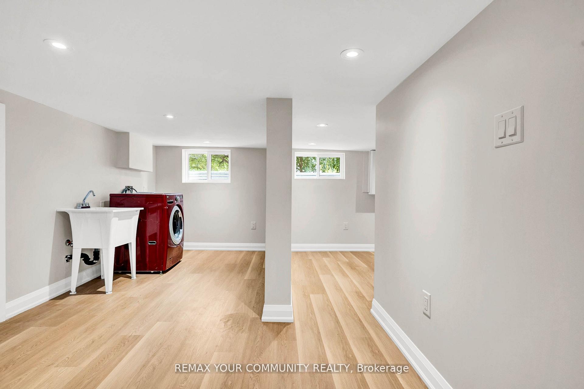 Photo 26 of 137 Clarence Street, Vaughan, West Woodbridge — HOMEH
