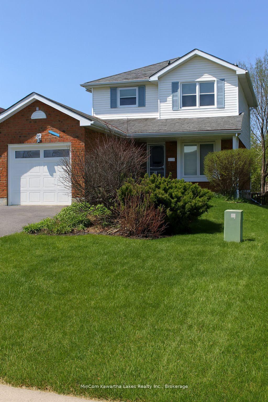 Photo 2 of 1134 Huntington Circle, Peterborough, Otonabee Ward 1 — HOMEH