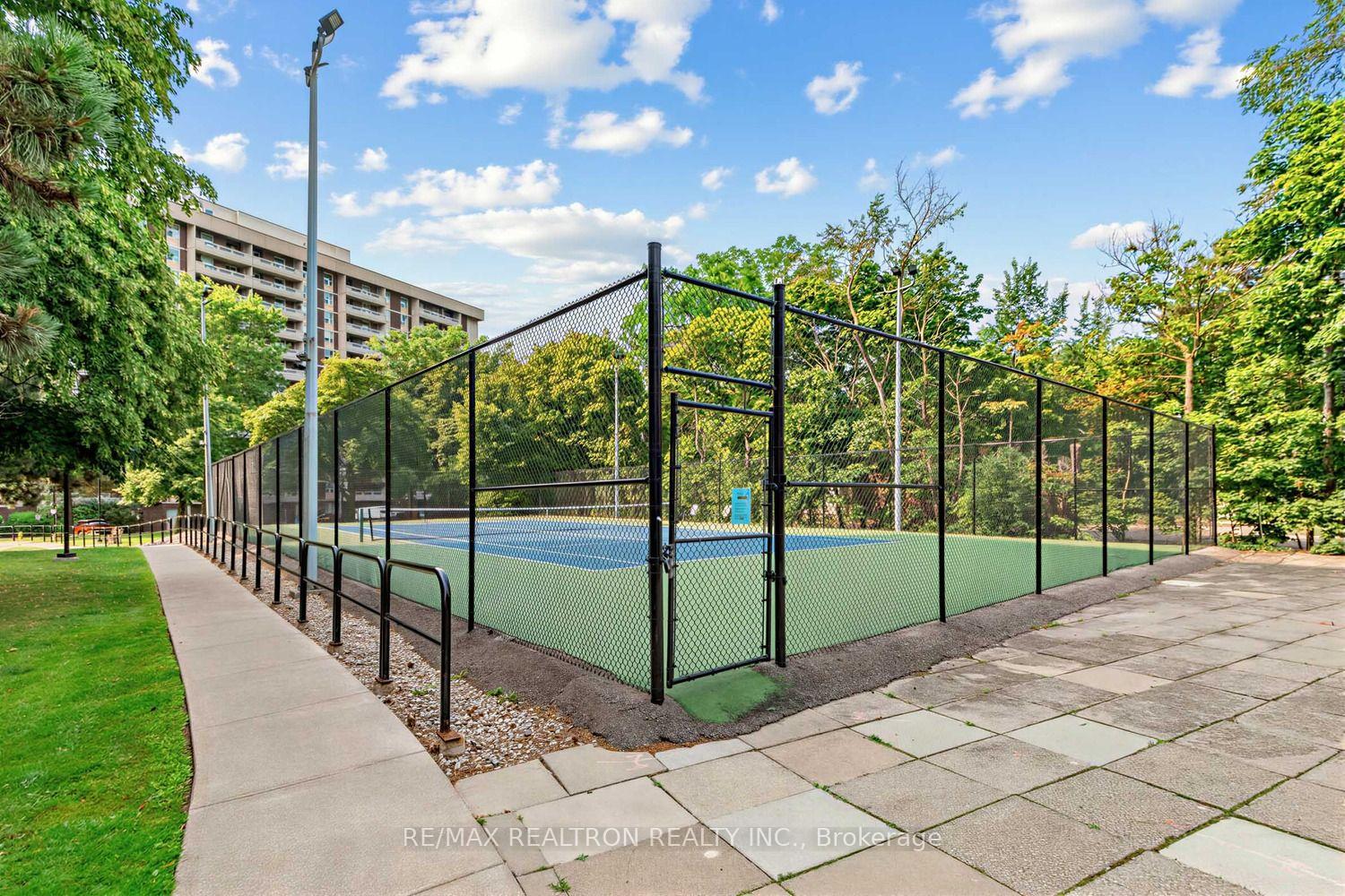 Photo 22 of Unit 211, 1 Royal Orchard Boulevard, Markham, Royal Orchard — HOMEH