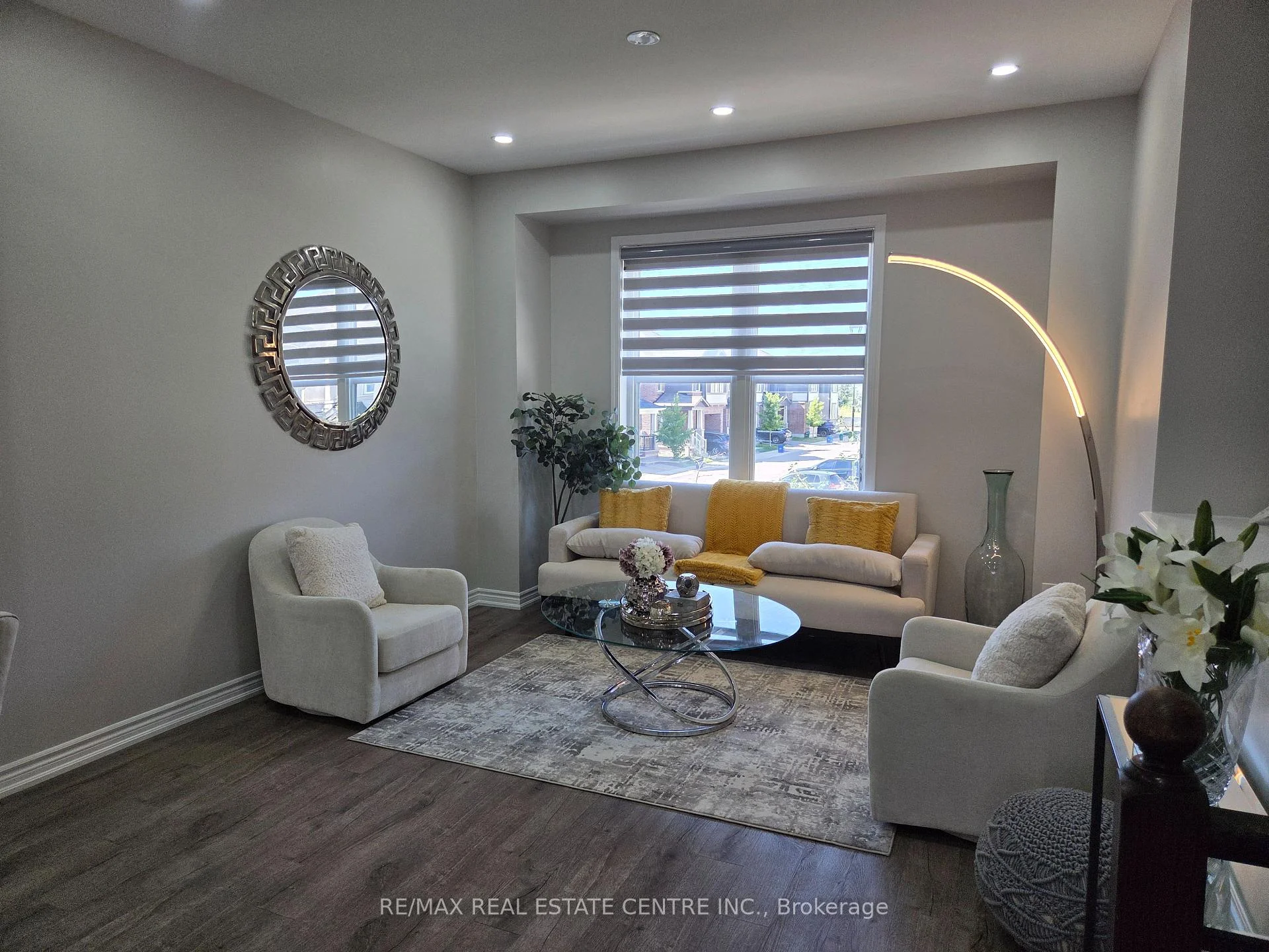 Photo 3 of Unit 25, 975 whitlock Avenue, Milton, Cobban — HOMEH
