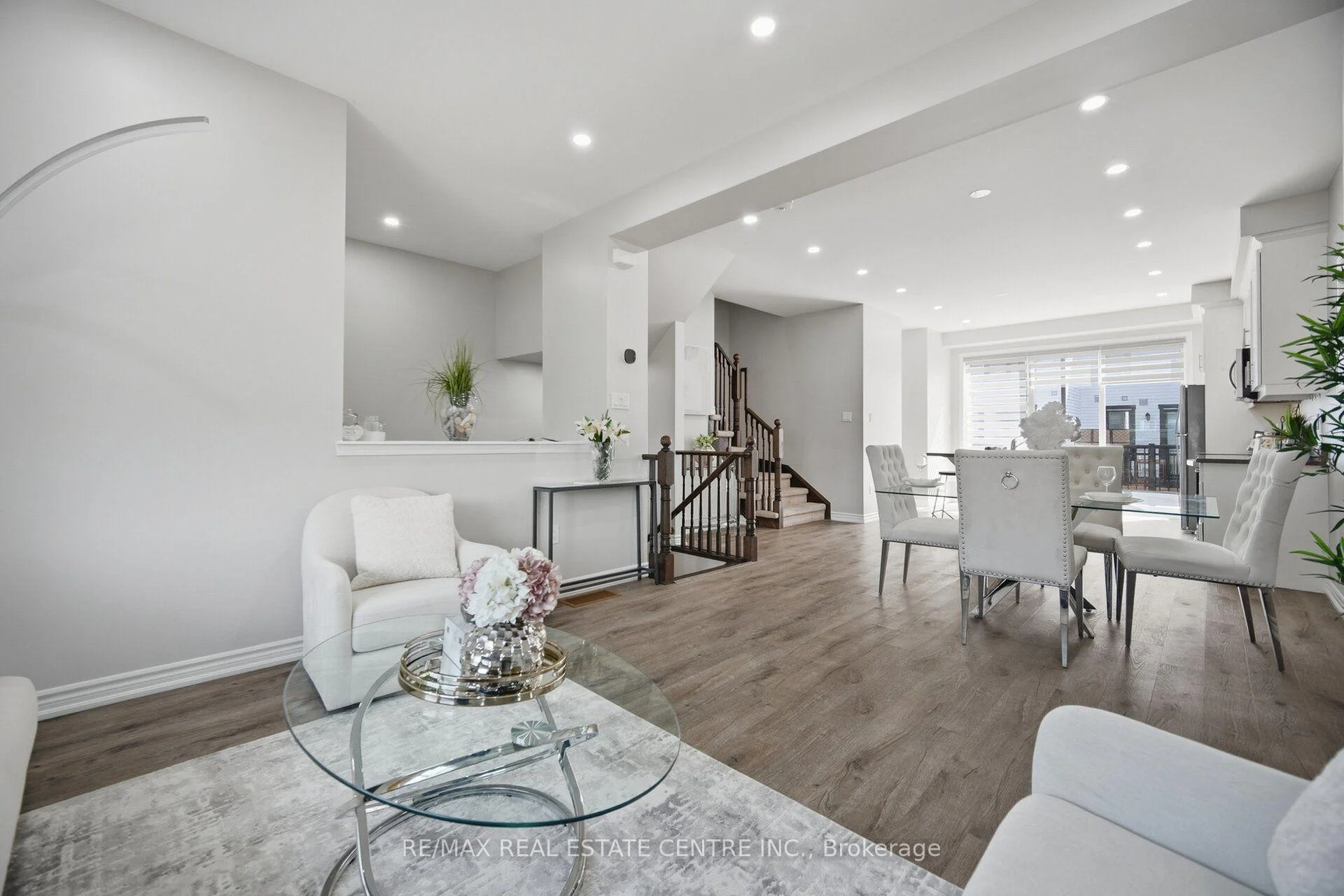 Photo 14 of Unit 25, 975 whitlock Avenue, Milton, Cobban — HOMEH