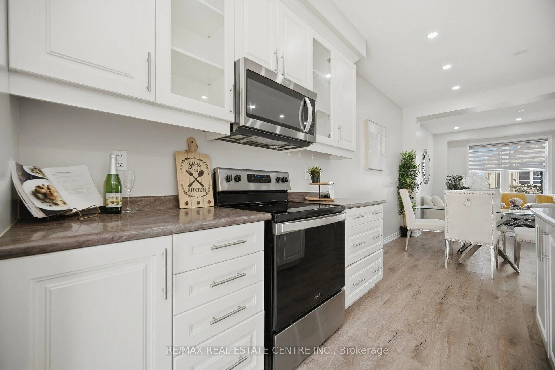 Photo 30 of Unit 25, 975 whitlock Avenue, Milton, Cobban — HOMEH