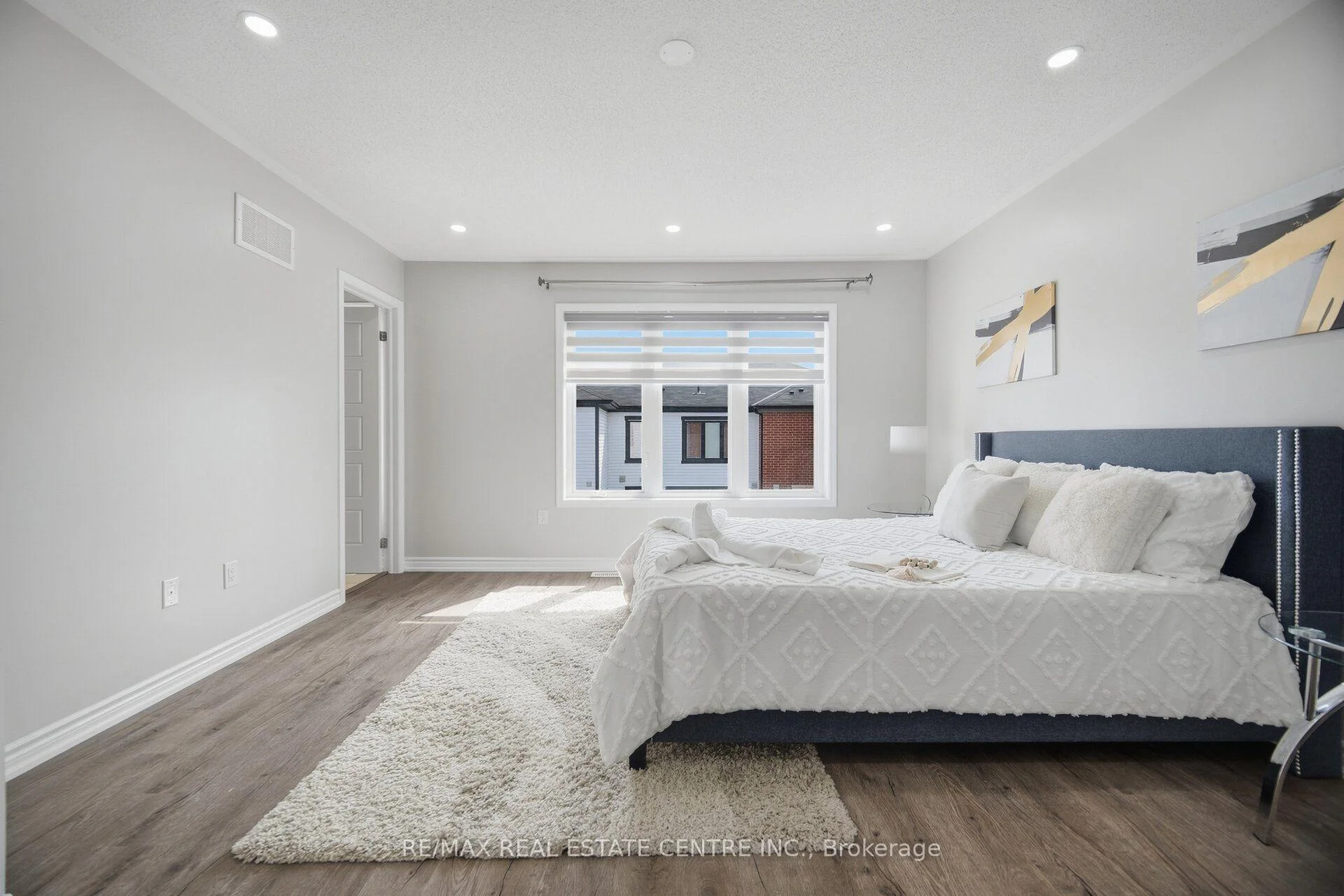 Photo 41 of Unit 25, 975 whitlock Avenue, Milton, Cobban — HOMEH