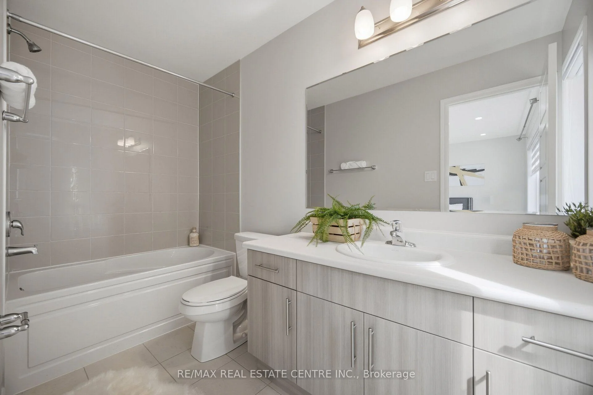 Photo 45 of Unit 25, 975 whitlock Avenue, Milton, Cobban — HOMEH