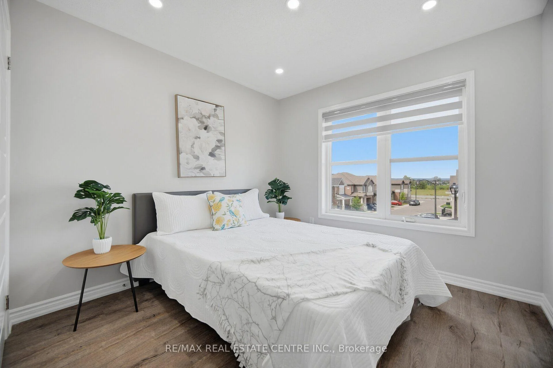 Photo 48 of Unit 25, 975 whitlock Avenue, Milton, Cobban — HOMEH