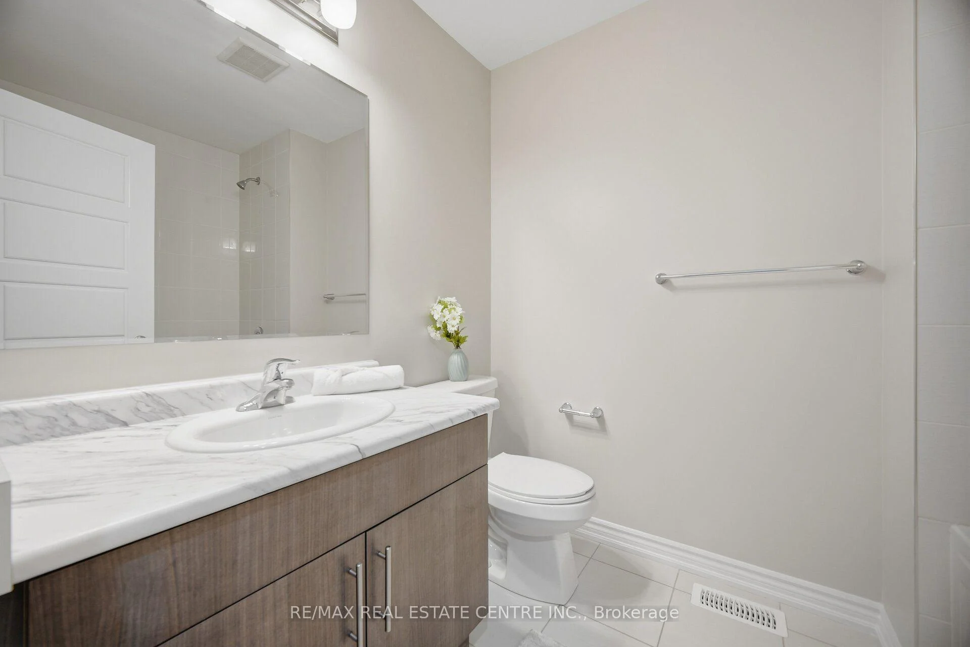 Photo 52 of Unit 25, 975 whitlock Avenue, Milton, Cobban — HOMEH