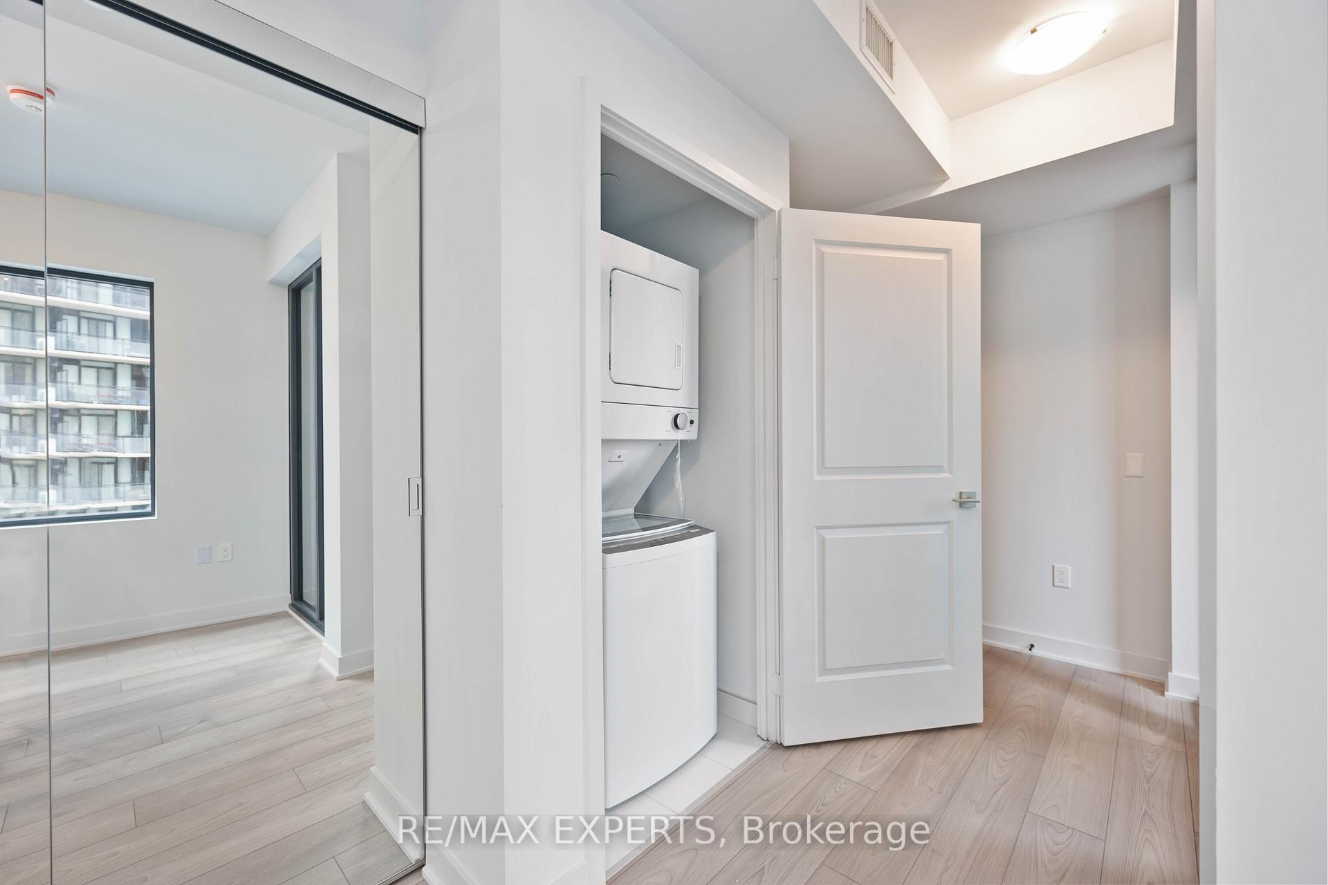 Photo 6 of Unit 1107, 2920 Highway 7, Vaughan, Concord — HOMEH