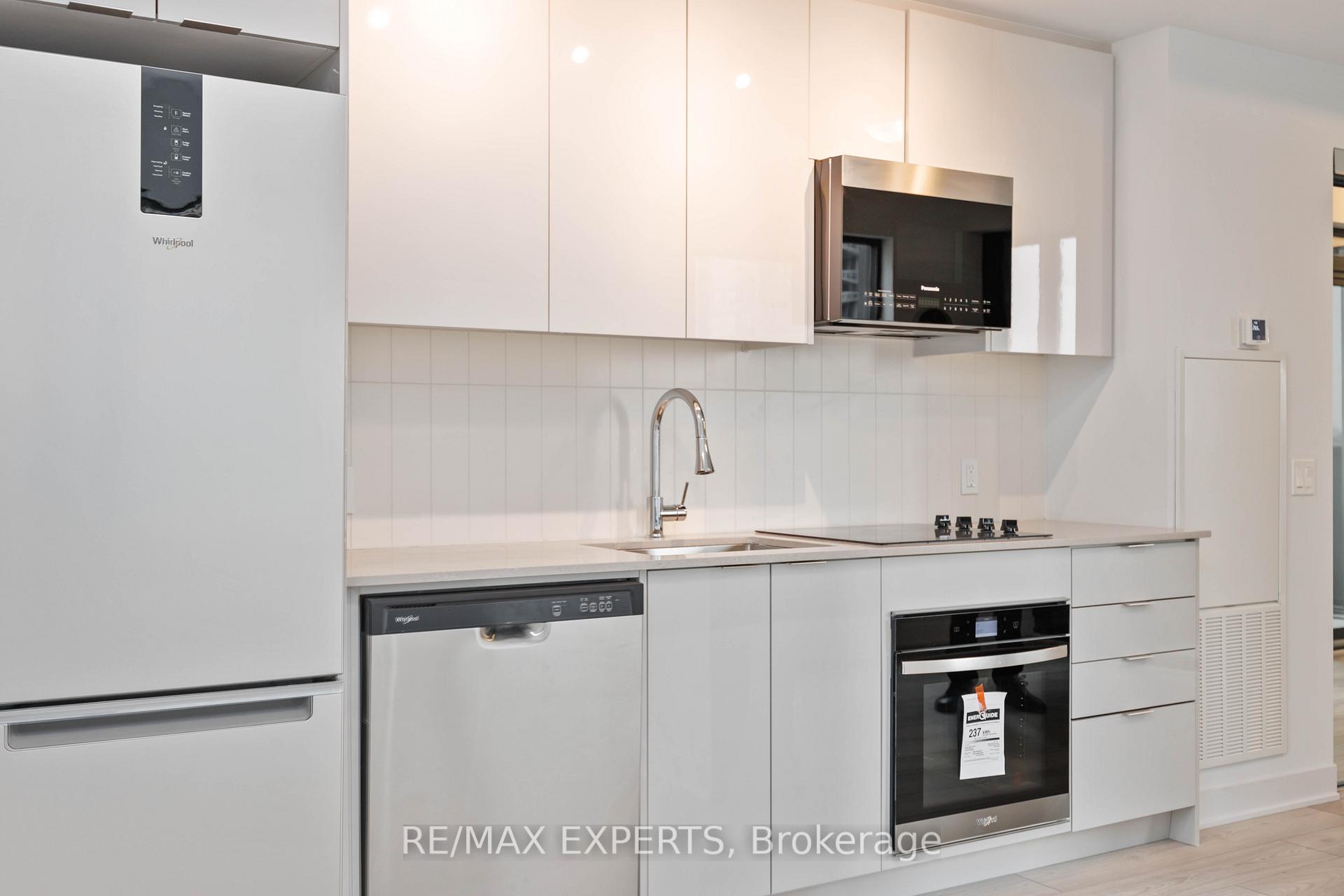 Photo 15 of Unit 1107, 2920 Highway 7, Vaughan, Concord — HOMEH