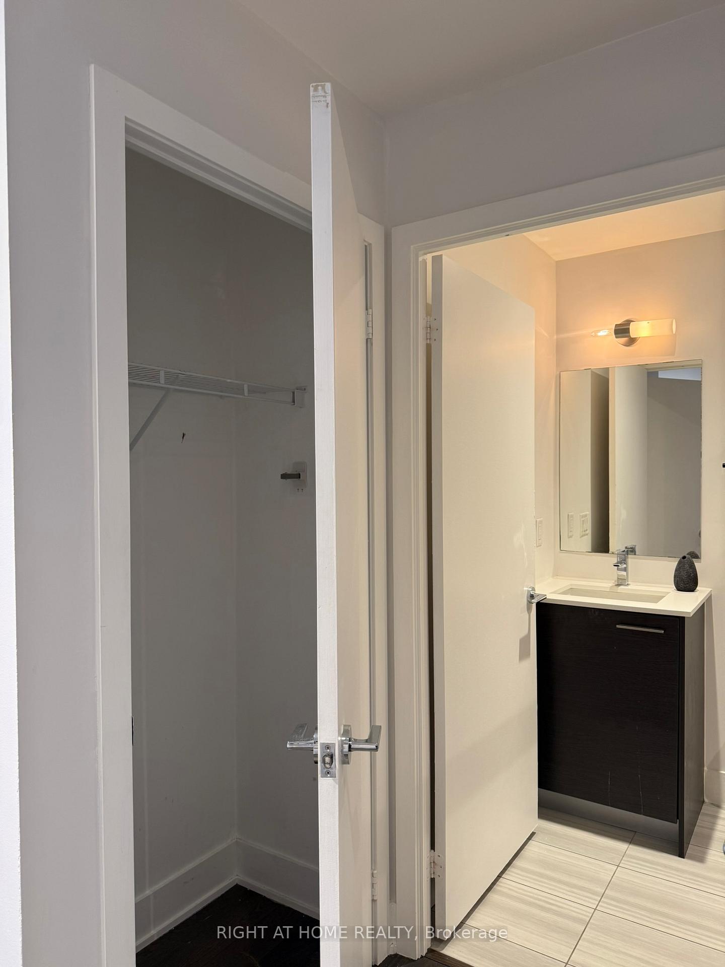Photo 10 of Unit 407, 630 Queen Street E, Toronto, South Riverdale — HOMEH