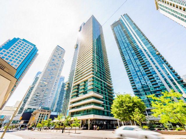Photo 1 of Unit 304, 33 Bay Street, Toronto, Waterfront Communities — HOMEH