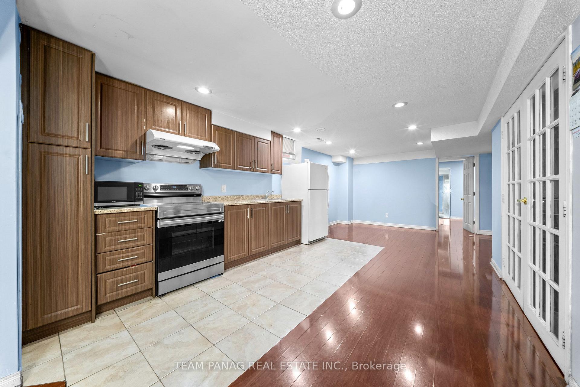 Photo 40 of 48 Sweet Clover Crescent, Brampton, Sandringham-Wellington — HOMEH