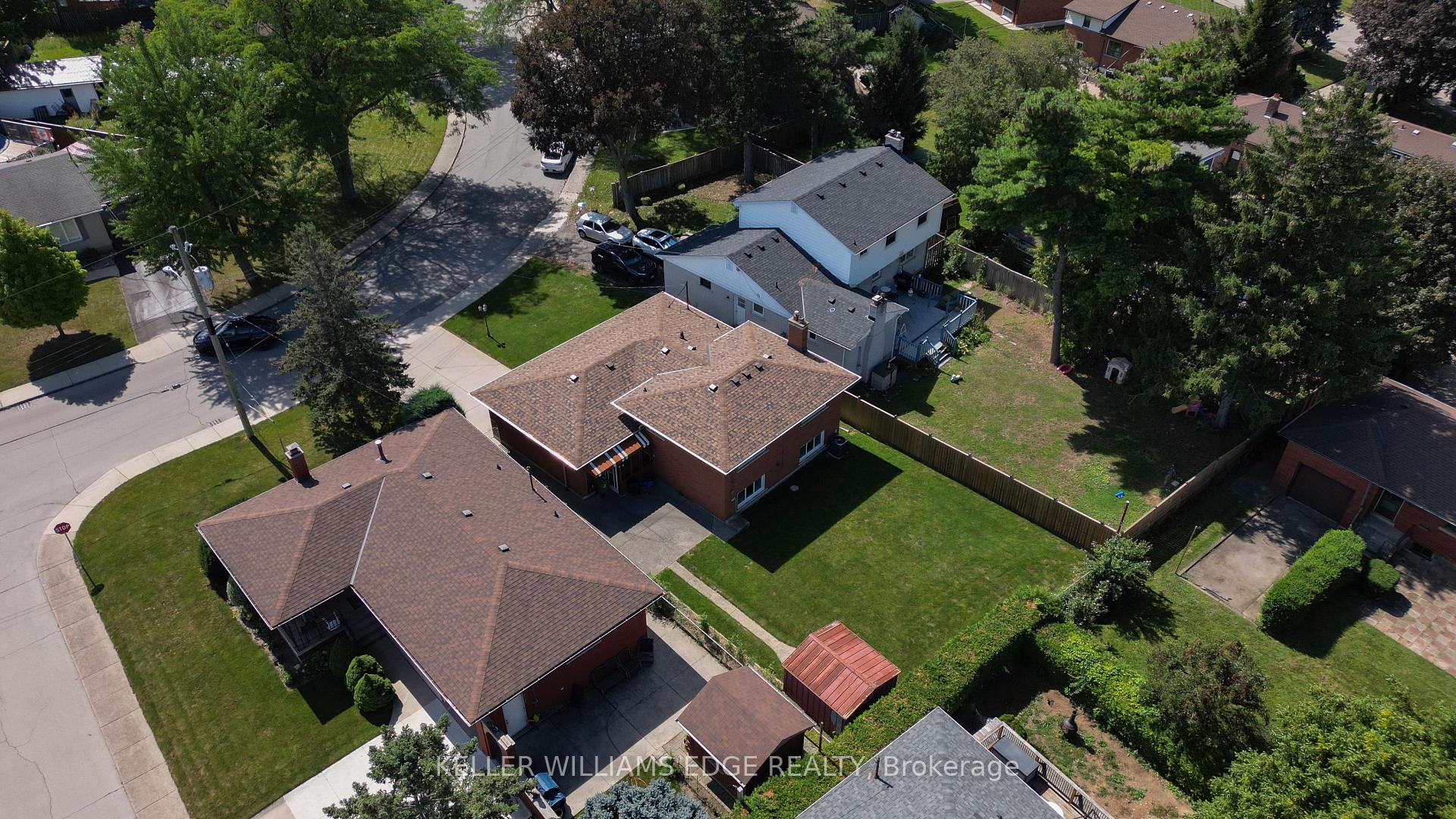 Photo 2 of 225 Nugent Drive, Hamilton, Kentley — HOMEH