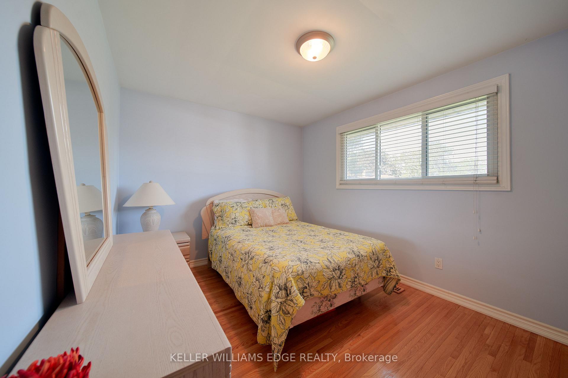 Photo 15 of 225 Nugent Drive, Hamilton, Kentley — HOMEH