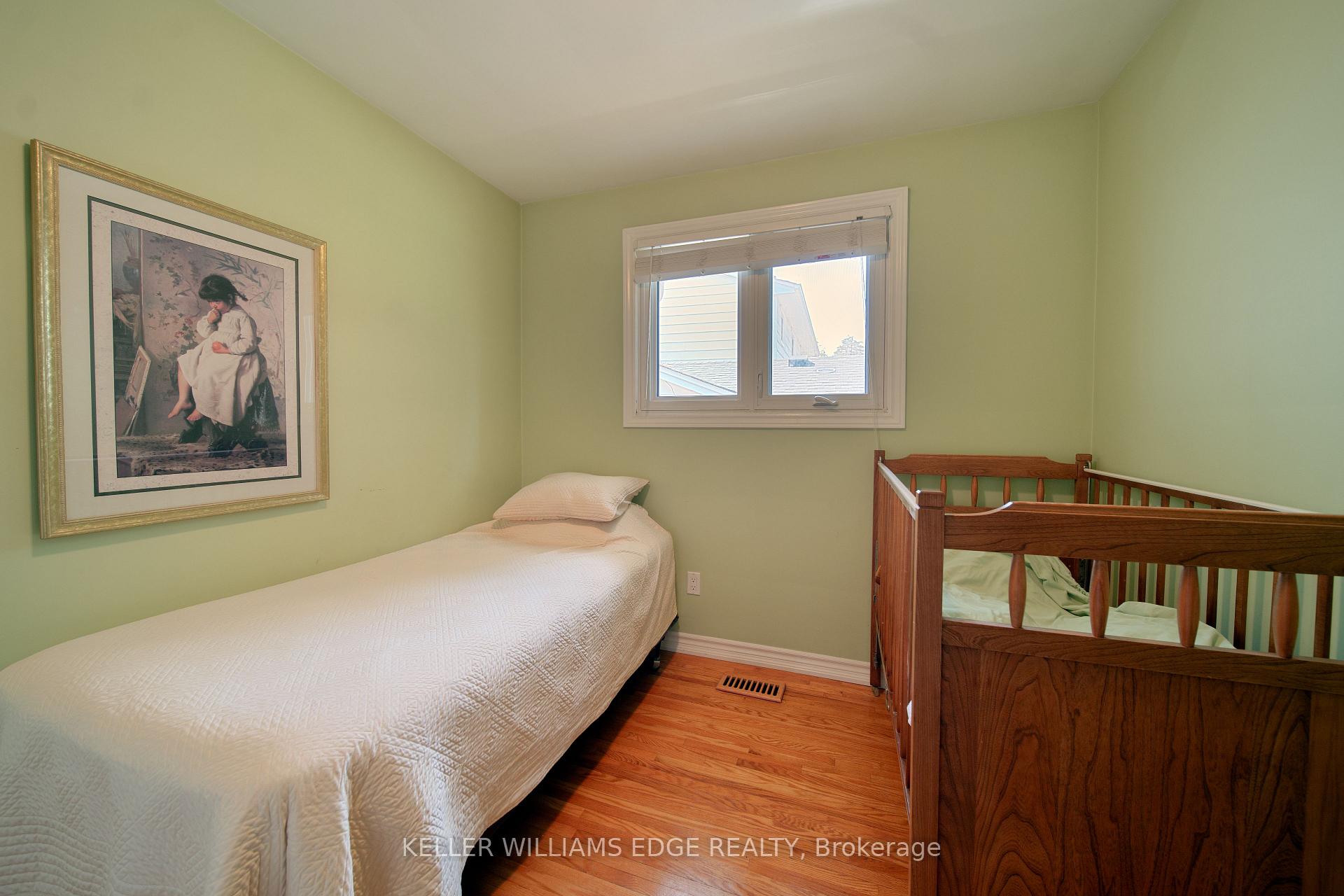 Photo 18 of 225 Nugent Drive, Hamilton, Kentley — HOMEH