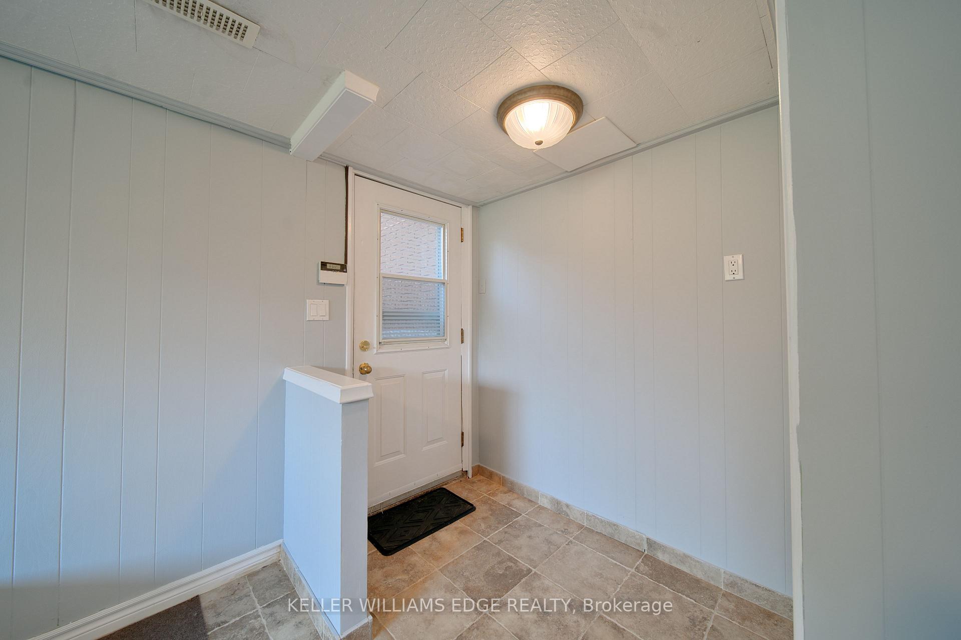 Photo 30 of 225 Nugent Drive, Hamilton, Kentley — HOMEH