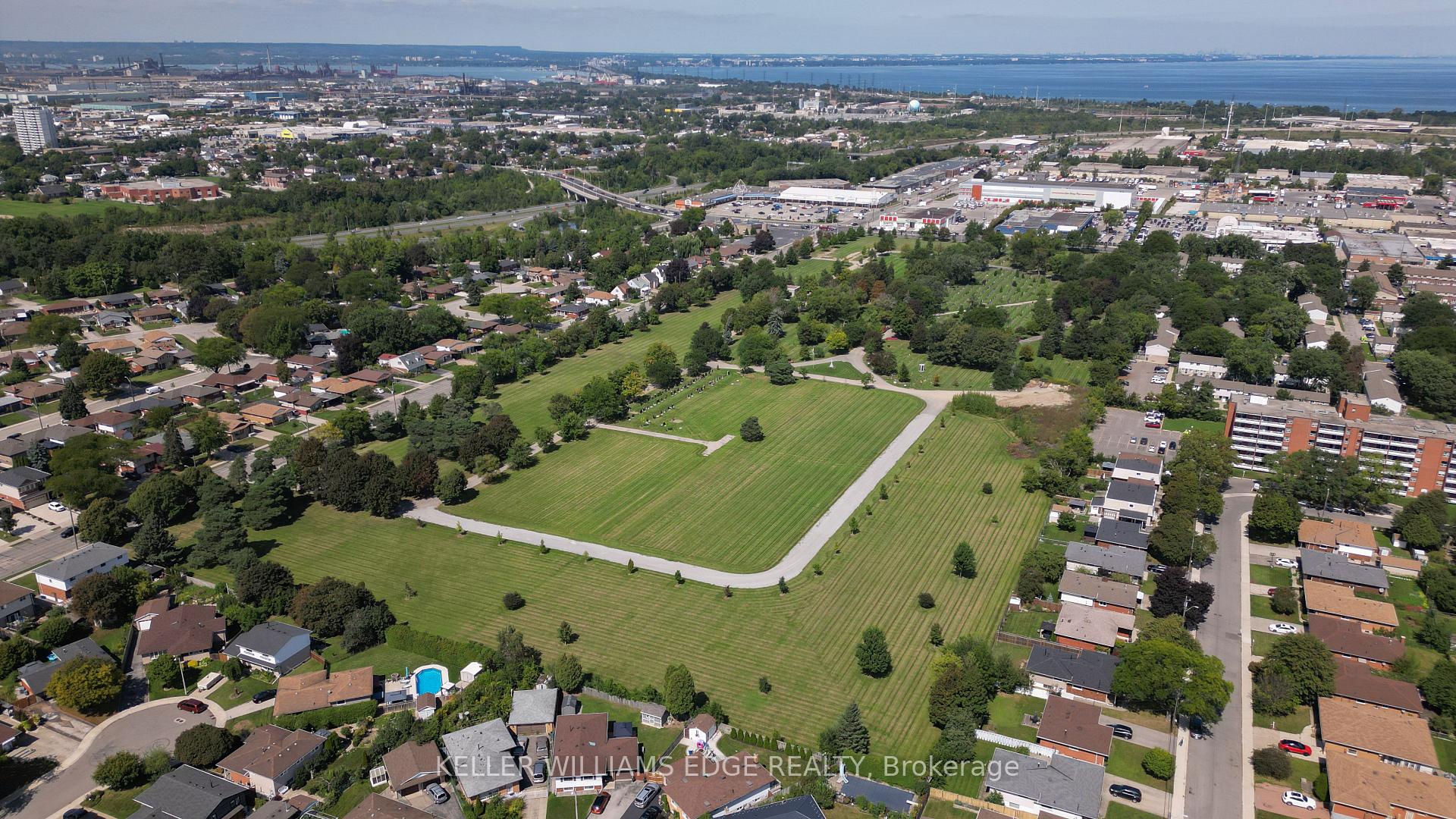 Photo 38 of 225 Nugent Drive, Hamilton, Kentley — HOMEH