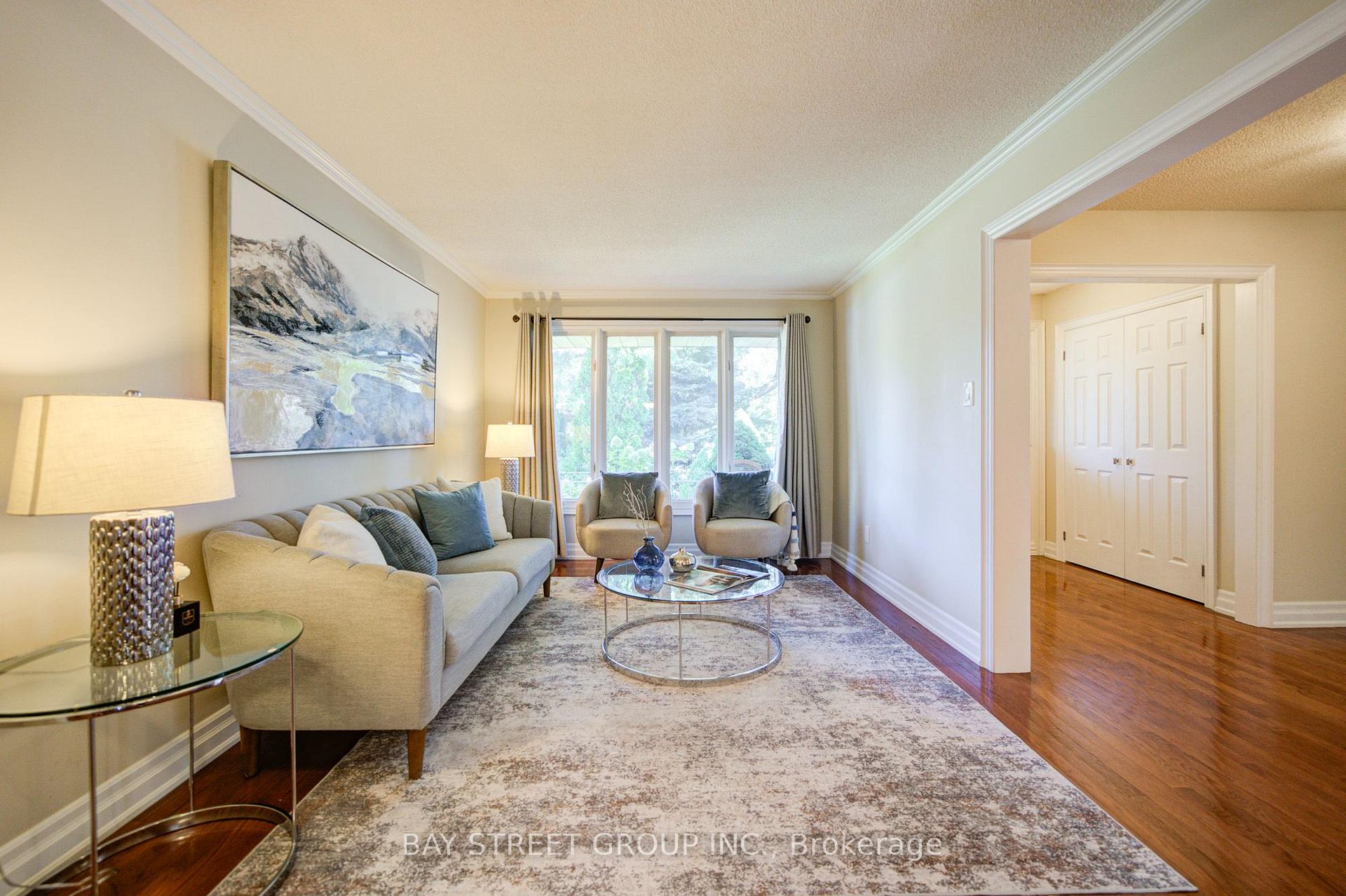 Photo 7 of 1348 Windrush Drive, Oakville, Glen Abbey — HOMEH