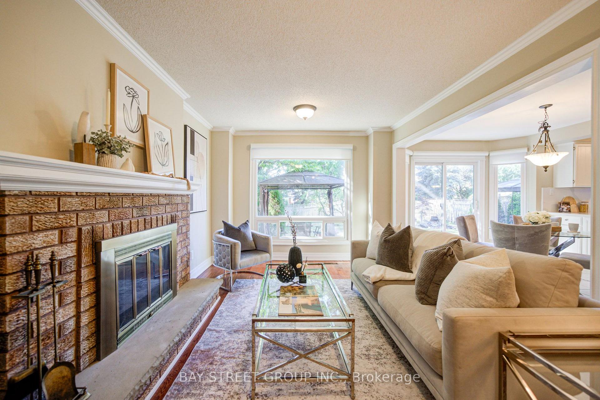 Photo 15 of 1348 Windrush Drive, Oakville, Glen Abbey — HOMEH