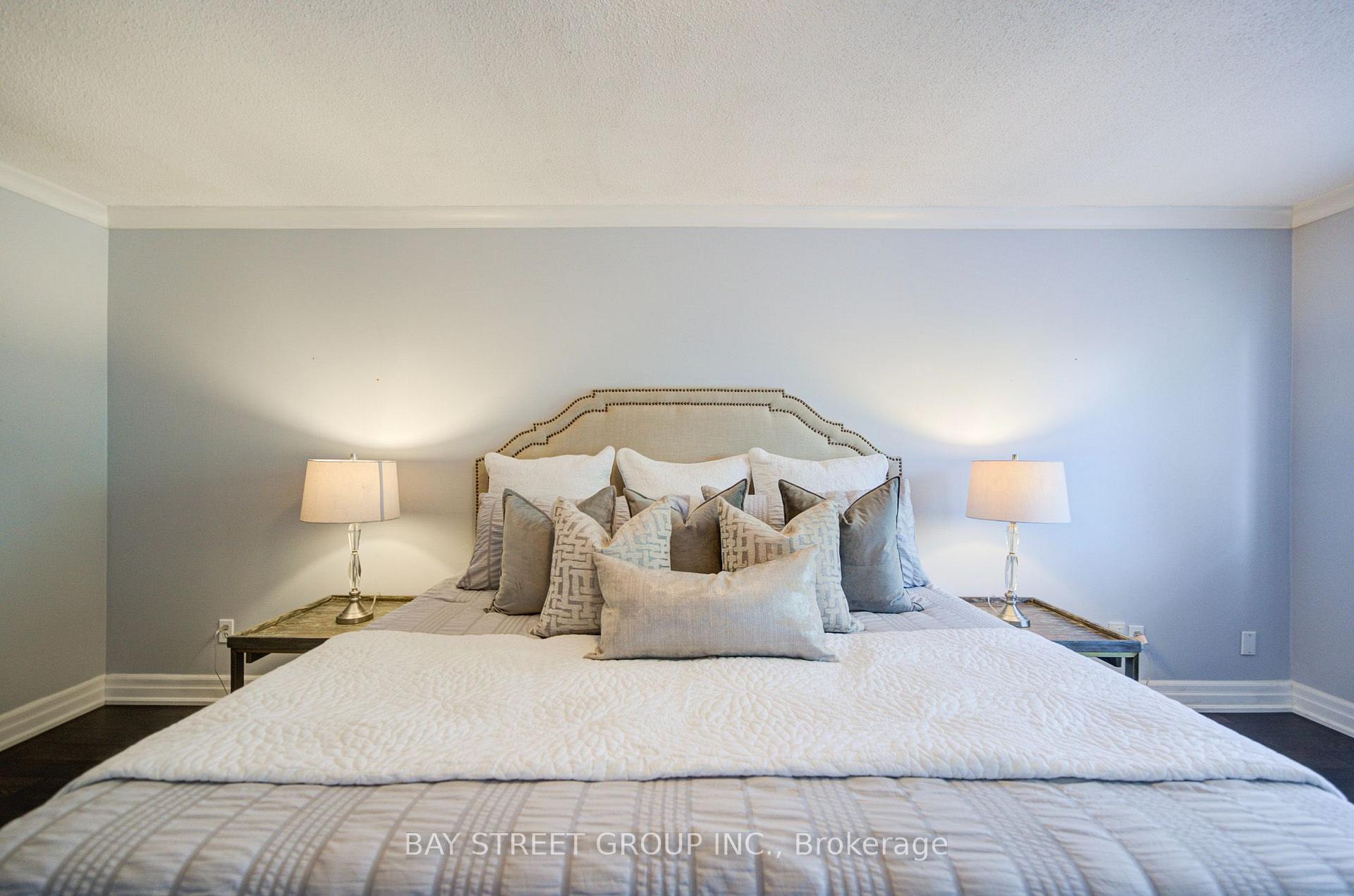 Photo 23 of 1348 Windrush Drive, Oakville, Glen Abbey — HOMEH
