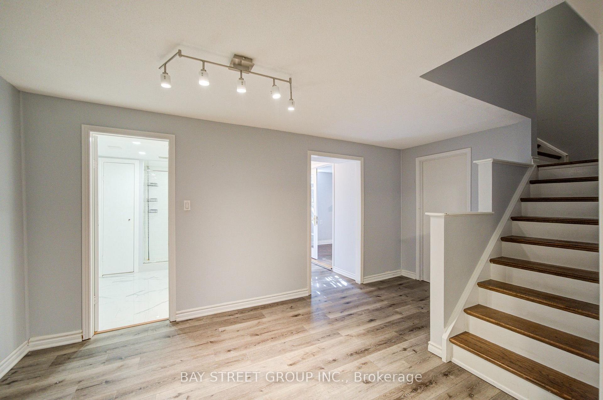 Photo 31 of 1348 Windrush Drive, Oakville, Glen Abbey — HOMEH