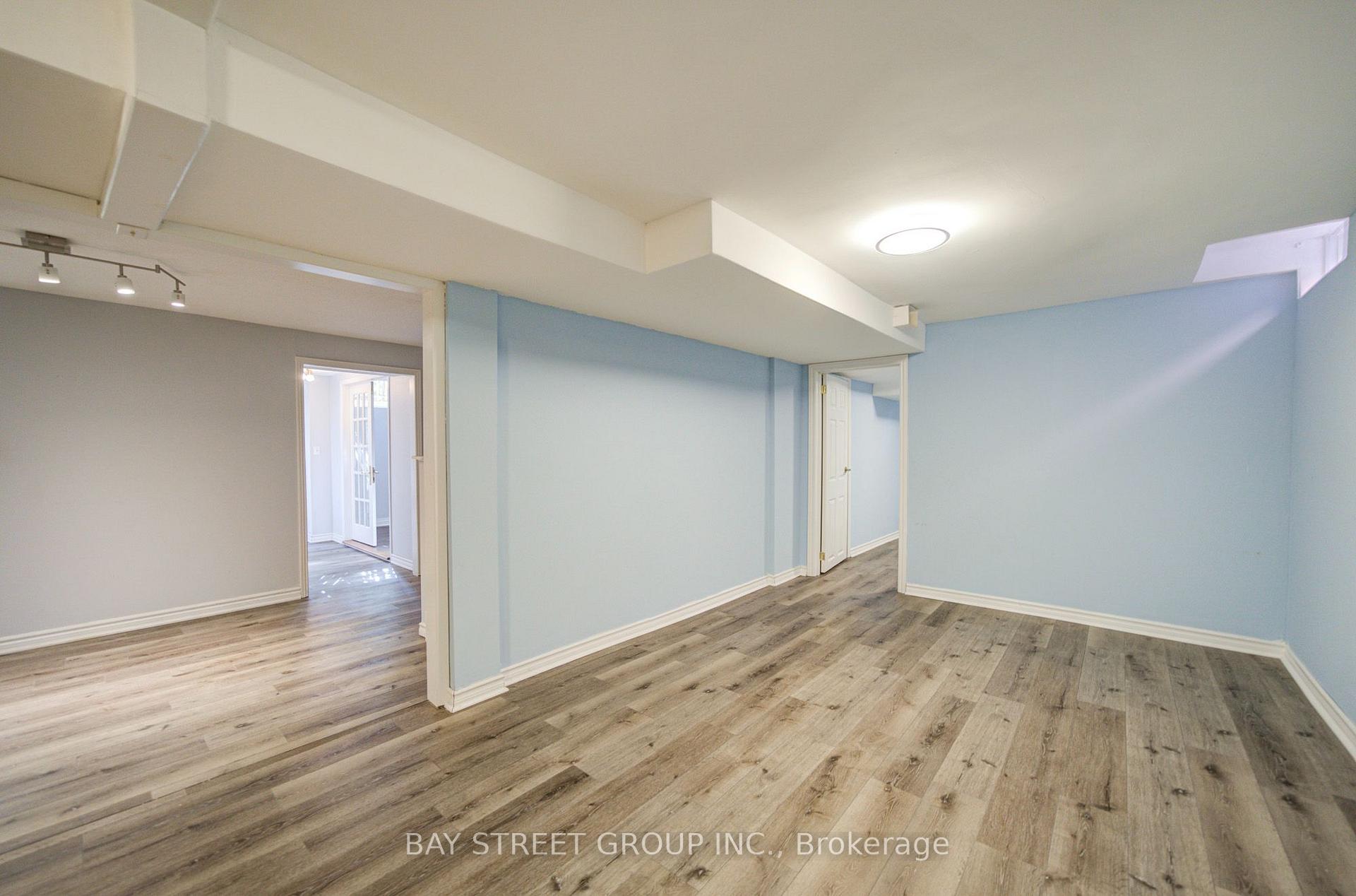 Photo 38 of 1348 Windrush Drive, Oakville, Glen Abbey — HOMEH