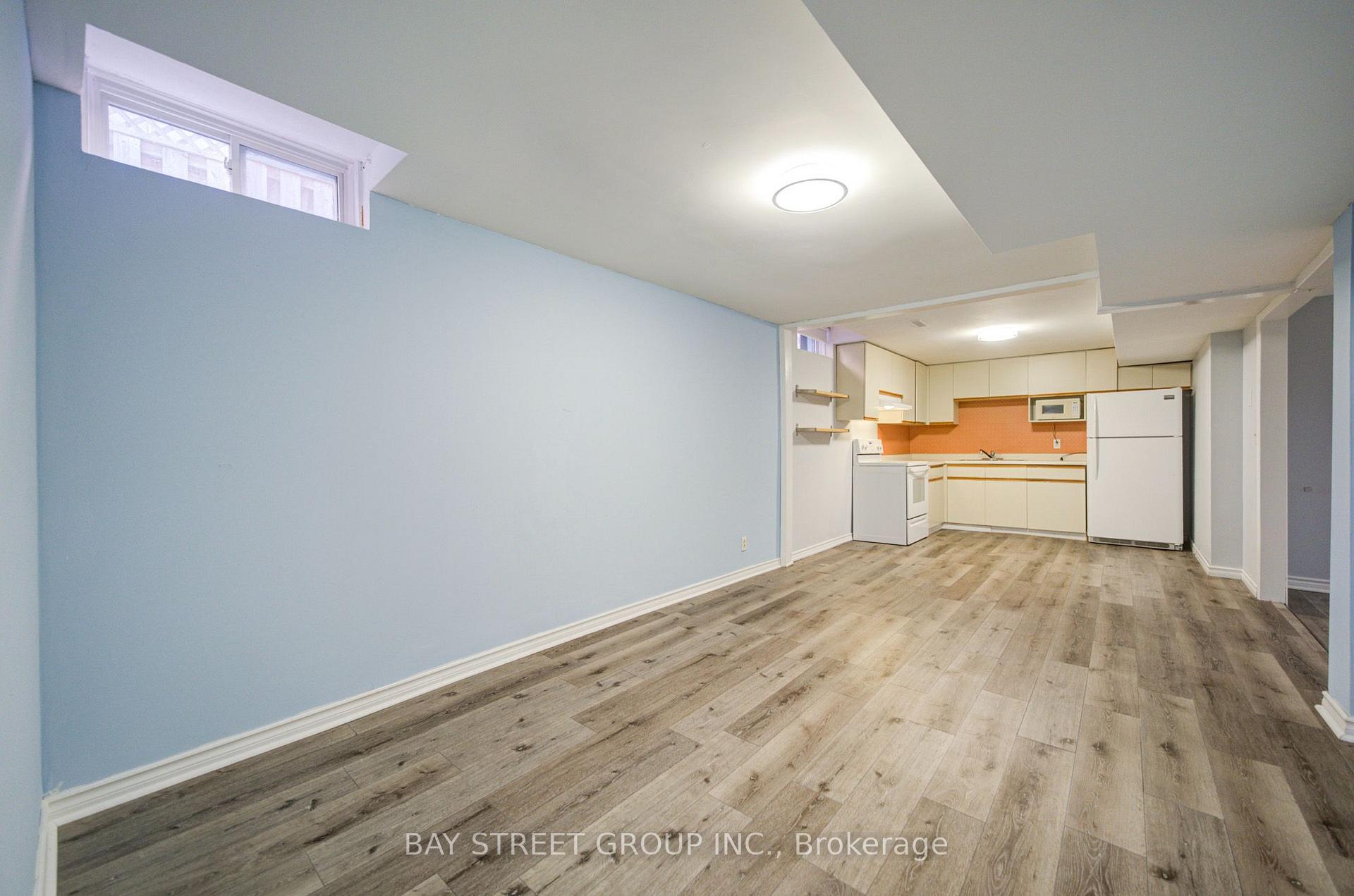 Photo 39 of 1348 Windrush Drive, Oakville, Glen Abbey — HOMEH