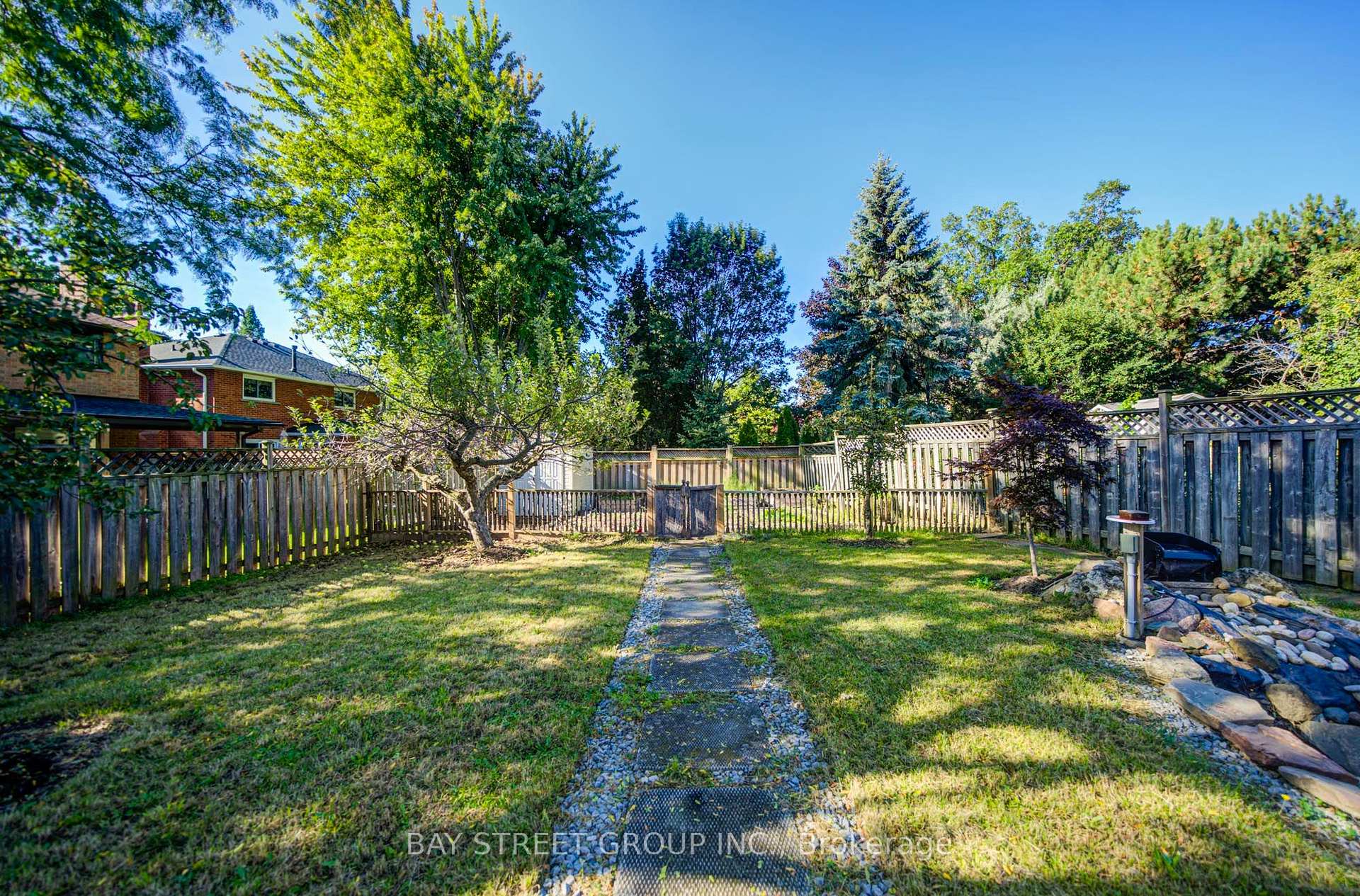 Photo 44 of 1348 Windrush Drive, Oakville, Glen Abbey — HOMEH