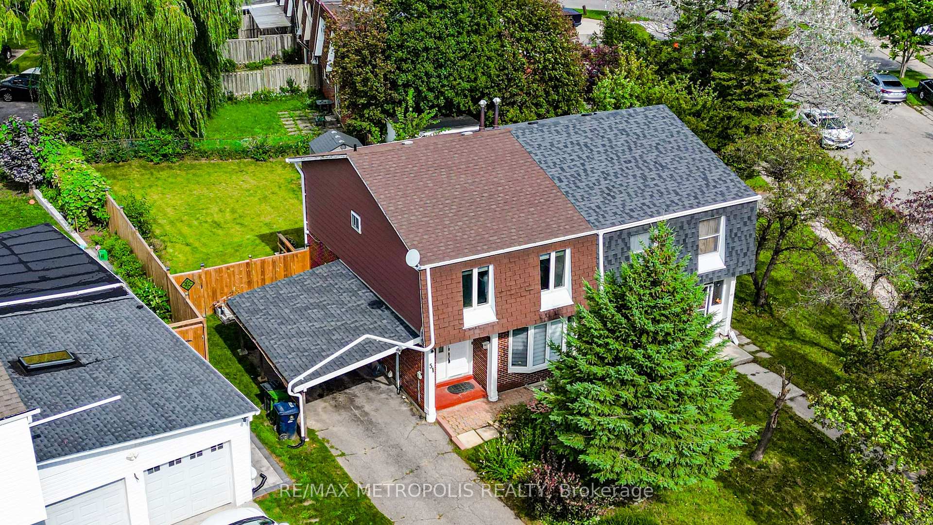Photo 19 of Unit Main & Upper, 51 Nahanni Terrace, Scarborough, Malvern — HOMEH
