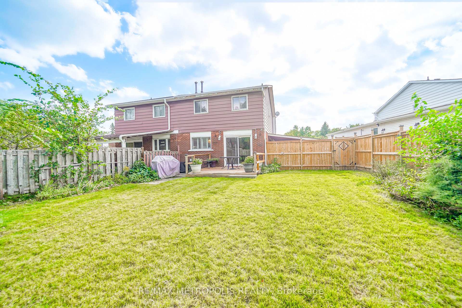 Photo 21 of Unit Main & Upper, 51 Nahanni Terrace, Scarborough, Malvern — HOMEH