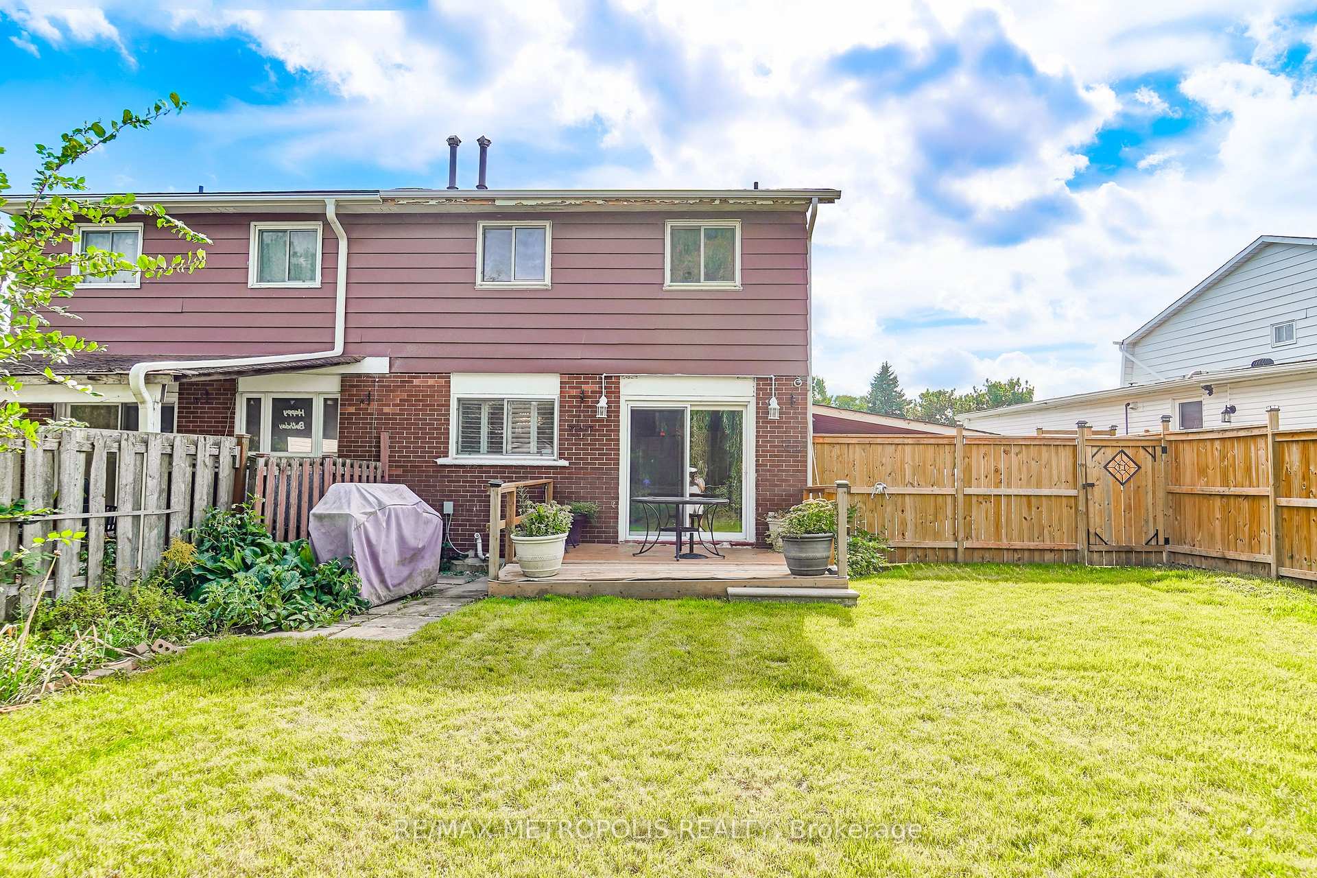 Photo 22 of Unit Main & Upper, 51 Nahanni Terrace, Scarborough, Malvern — HOMEH
