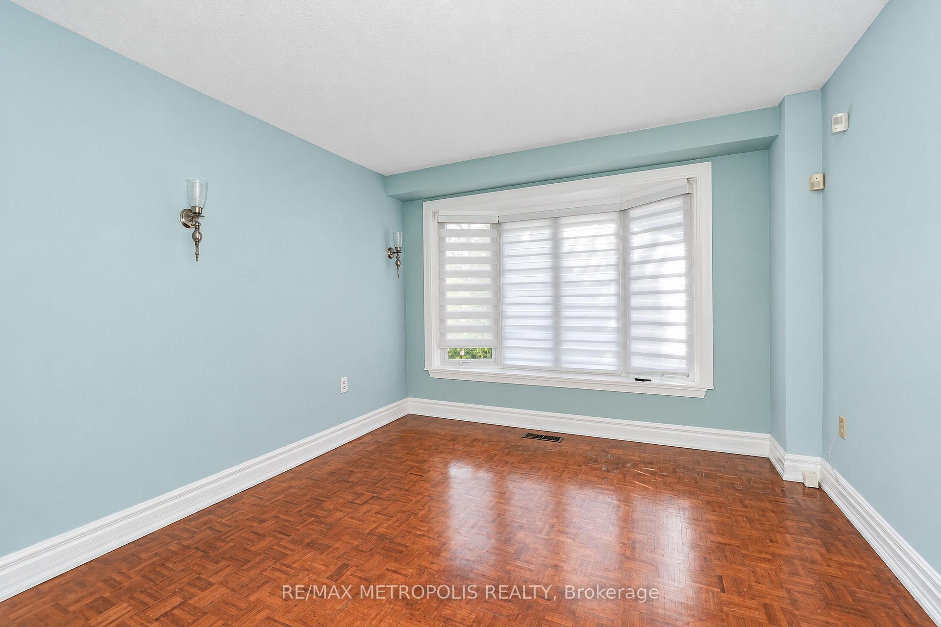 Photo 30 of Unit Main & Upper, 51 Nahanni Terrace, Scarborough, Malvern — HOMEH