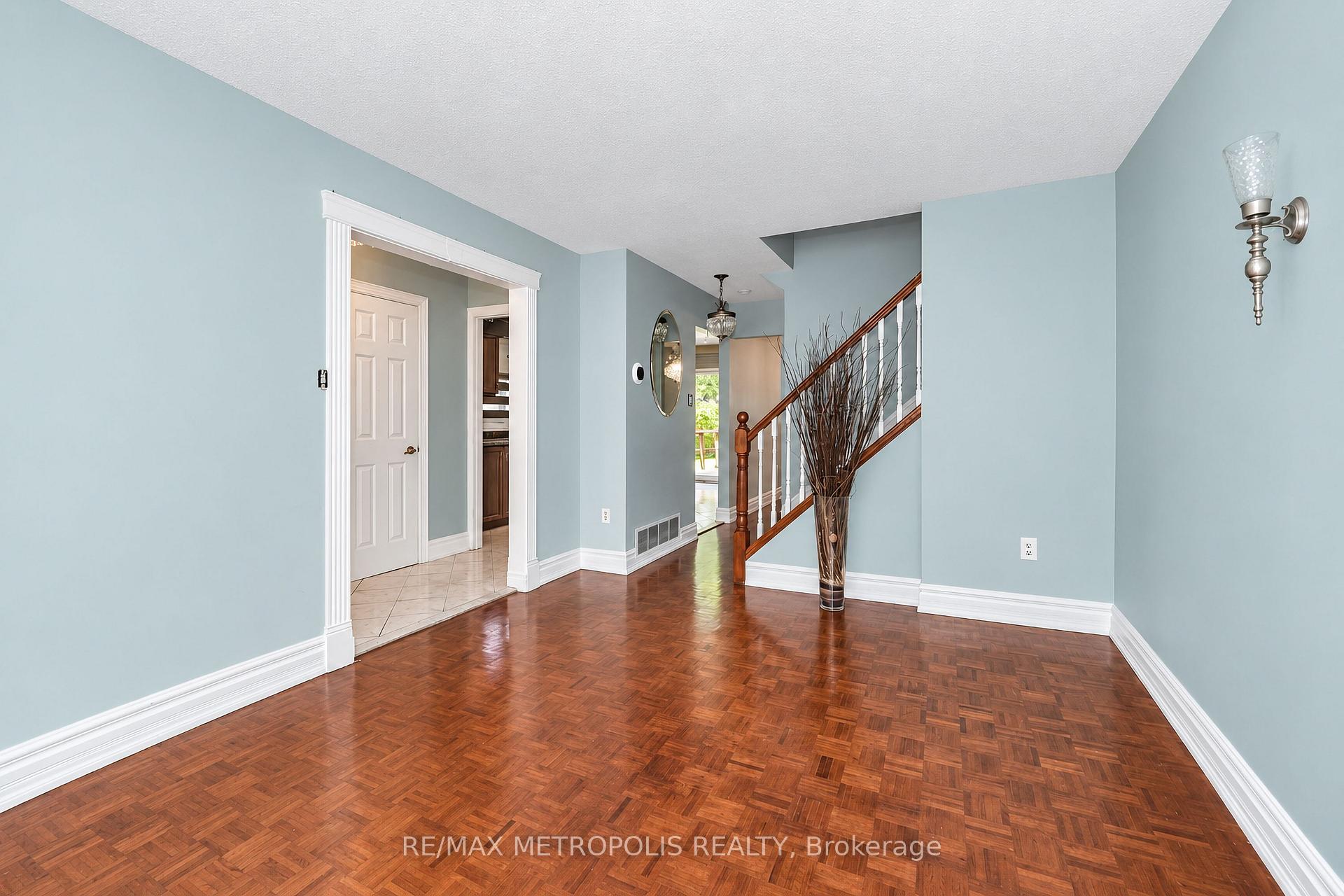 Photo 31 of Unit Main & Upper, 51 Nahanni Terrace, Scarborough, Malvern — HOMEH