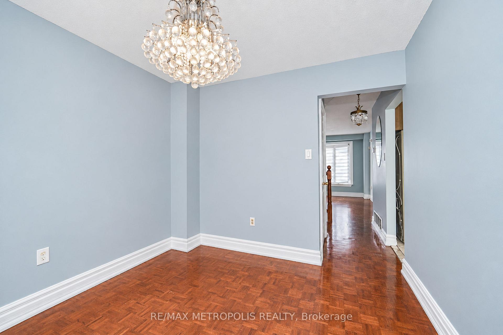 Photo 33 of Unit Main & Upper, 51 Nahanni Terrace, Scarborough, Malvern — HOMEH