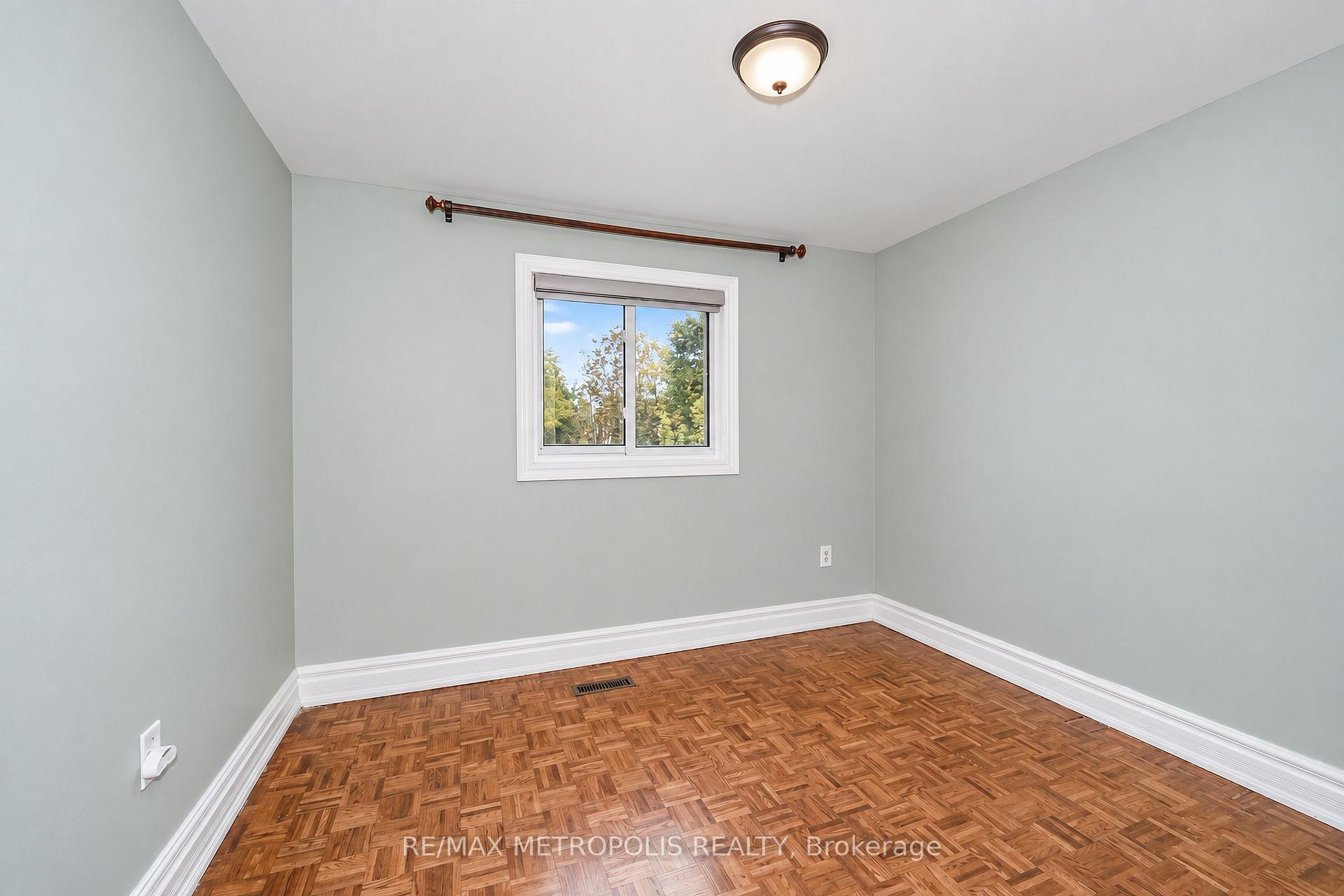 Photo 41 of Unit Main & Upper, 51 Nahanni Terrace, Scarborough, Malvern — HOMEH