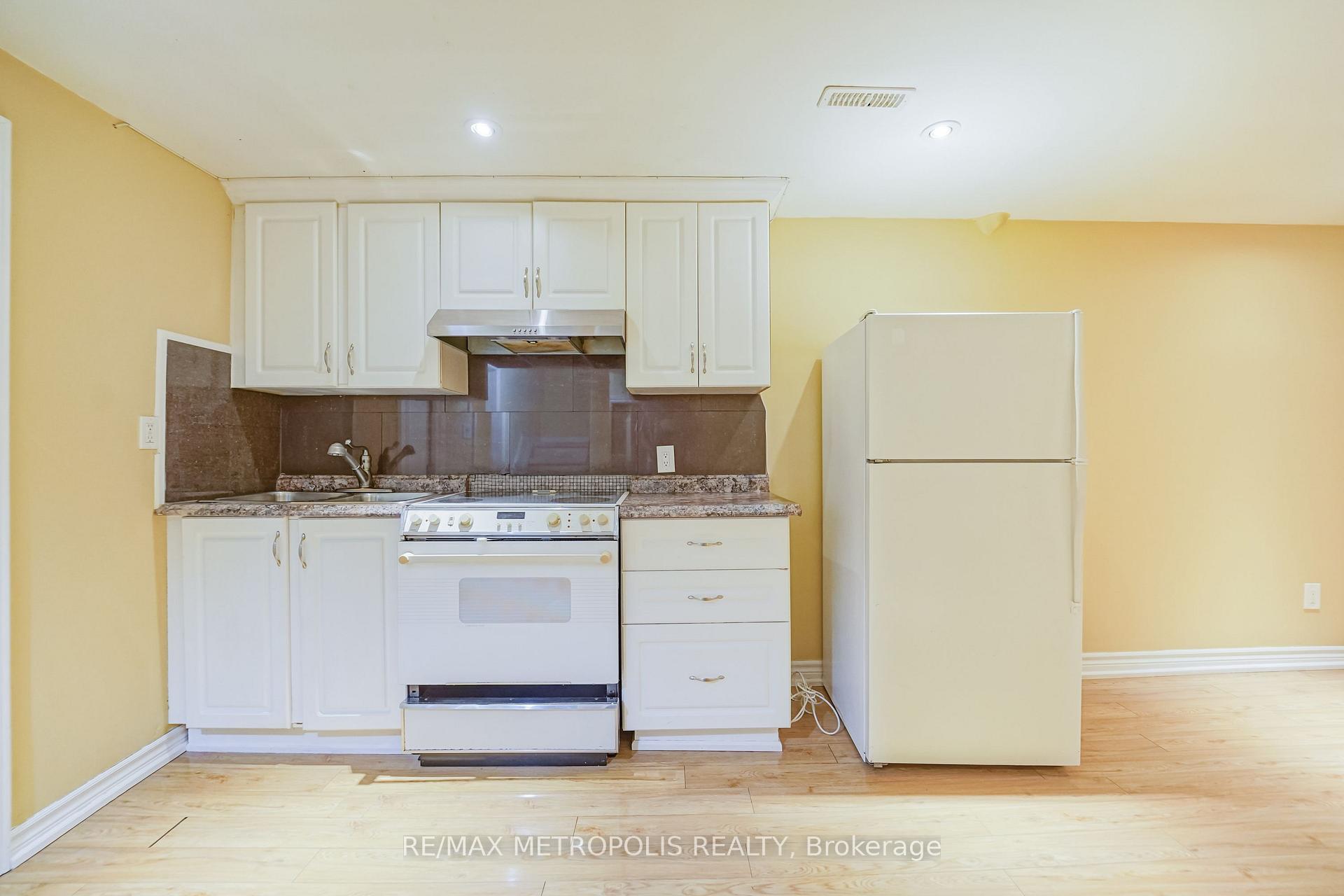 Photo 49 of Unit Main & Upper, 51 Nahanni Terrace, Scarborough, Malvern — HOMEH