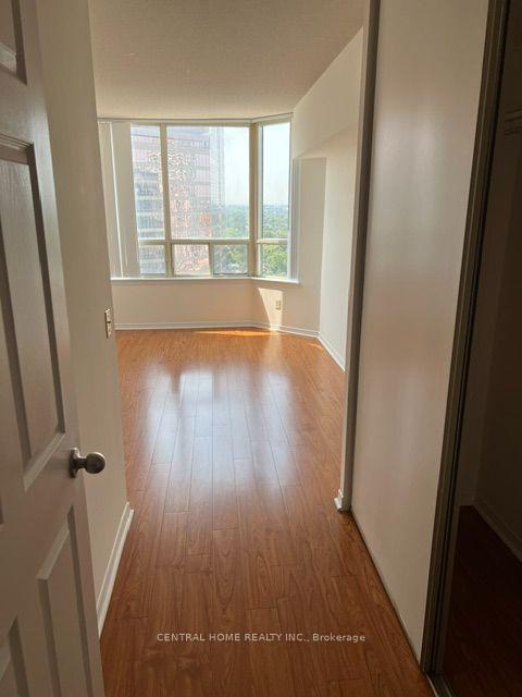 Photo 8 of Unit 2015, 7 Bishop Avenue, North York, Newtonbrook East — HOMEH