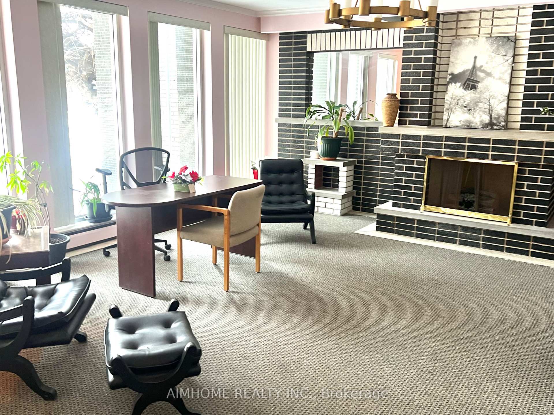 Photo 2 of Unit 802, 2095 Prospect Street, Burlington, Brant — HOMEH