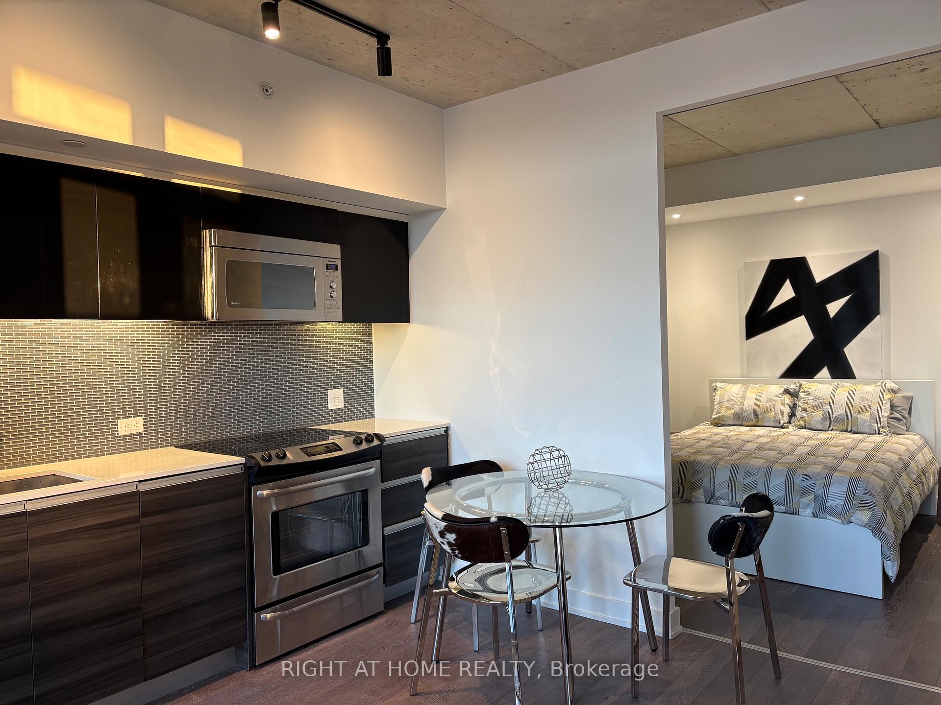 Photo 6 of Unit 627, 1190 Dundas Street E, Toronto, South Riverdale — HOMEH