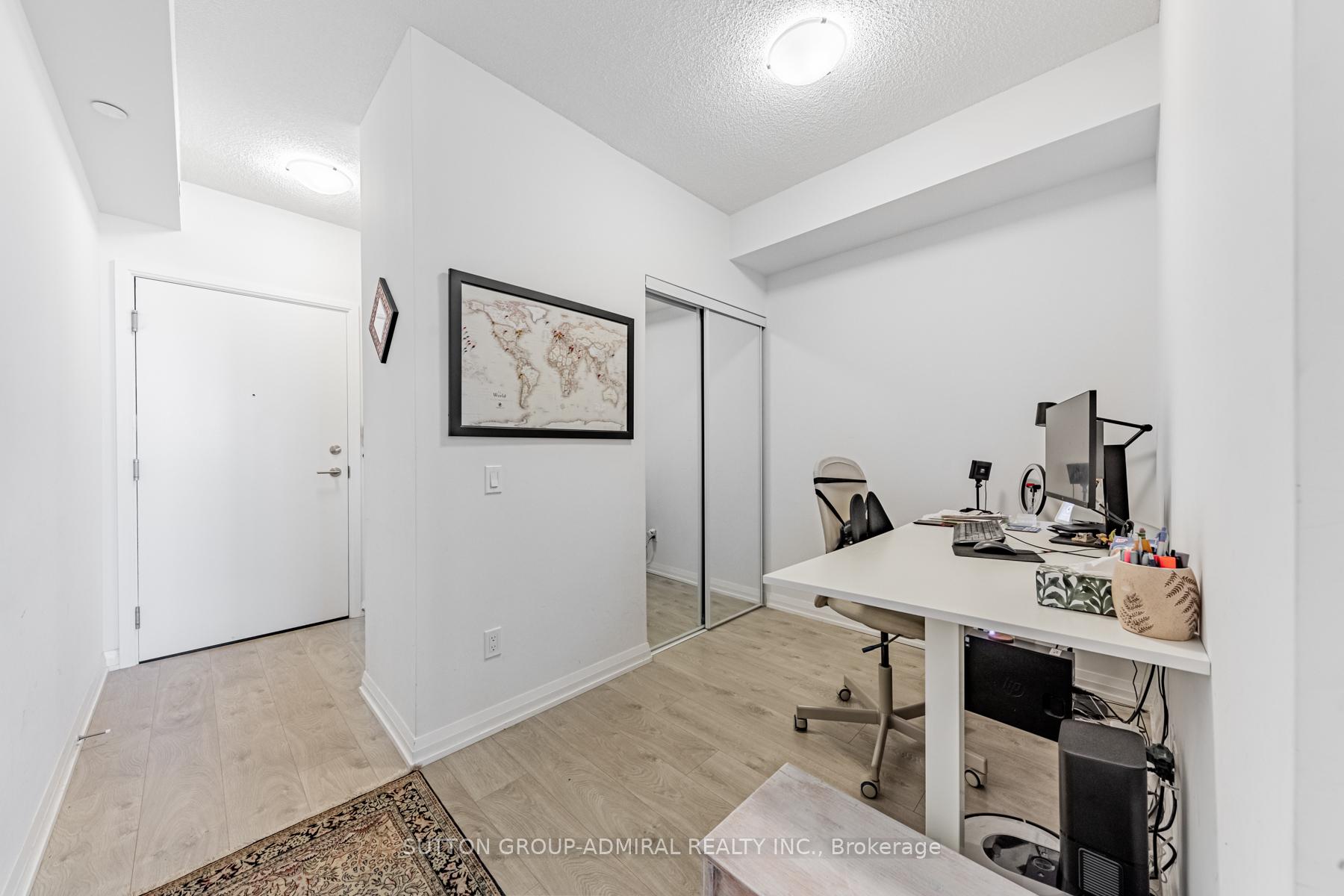 Photo 5 of Unit 2812, 7895 Jane Street, Vaughan, Concord — HOMEH